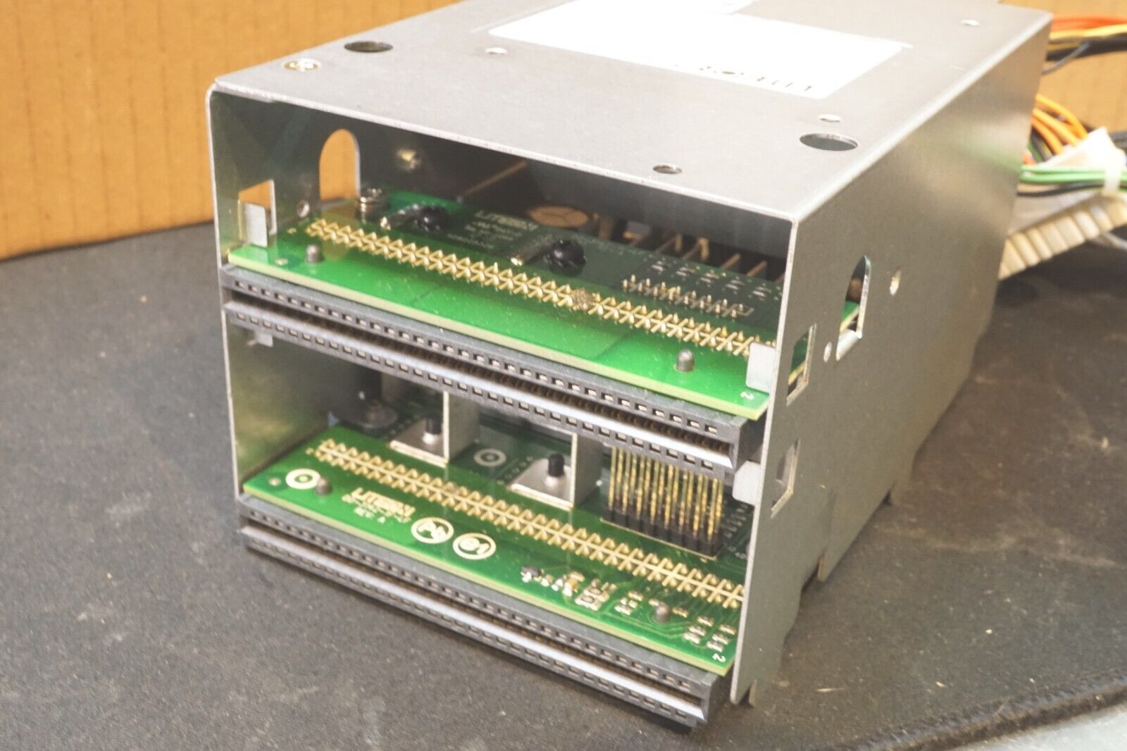 020T0X Precision R7610 Power Distribution Unit