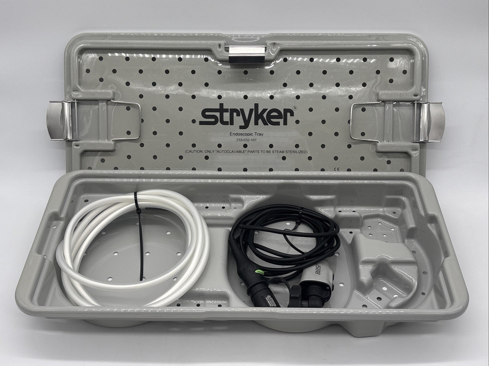 Stryker 1588-310-130 Urology Camera w/ Clear Case Light Cable & Tray