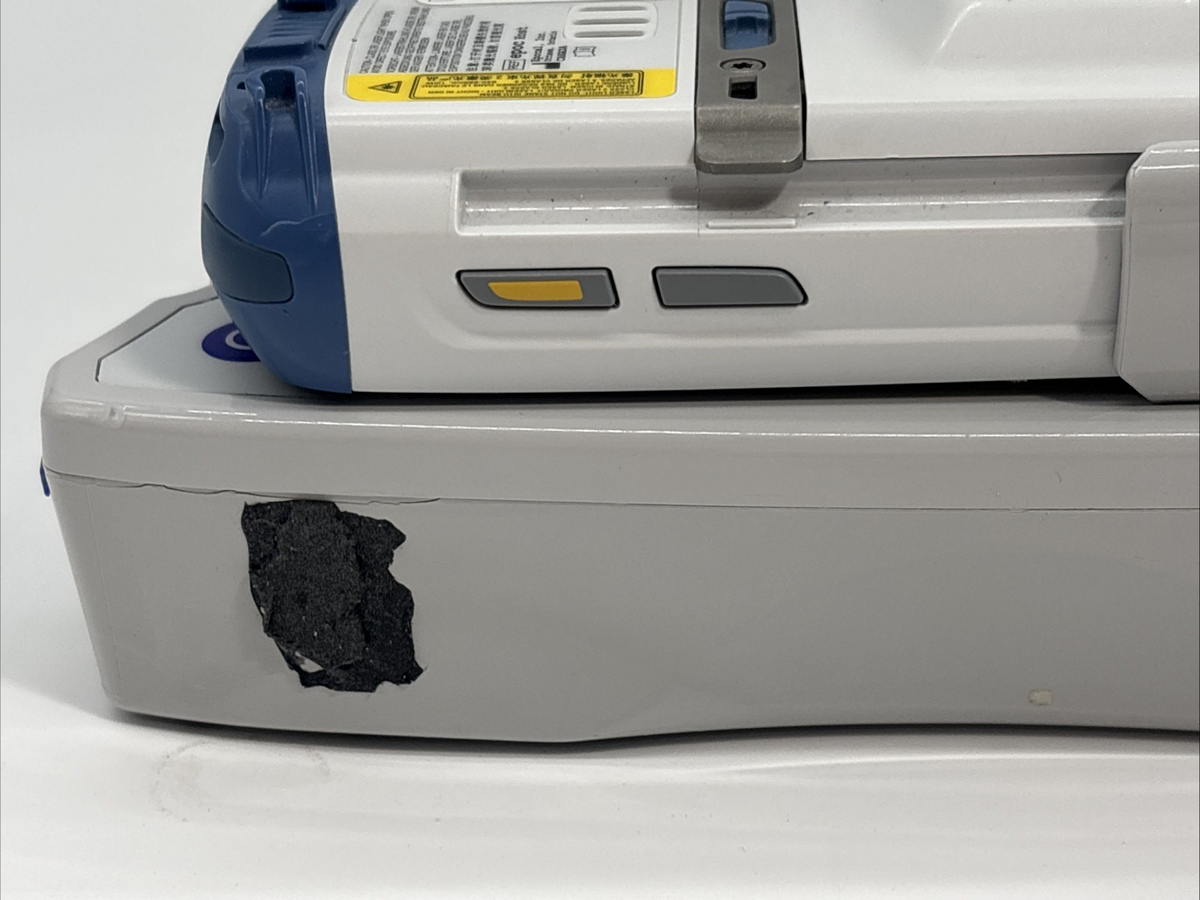 Epoc Blood Analysis (REF: epoc Reader) w/ epoc Power Supply - 30 Day Warranty!