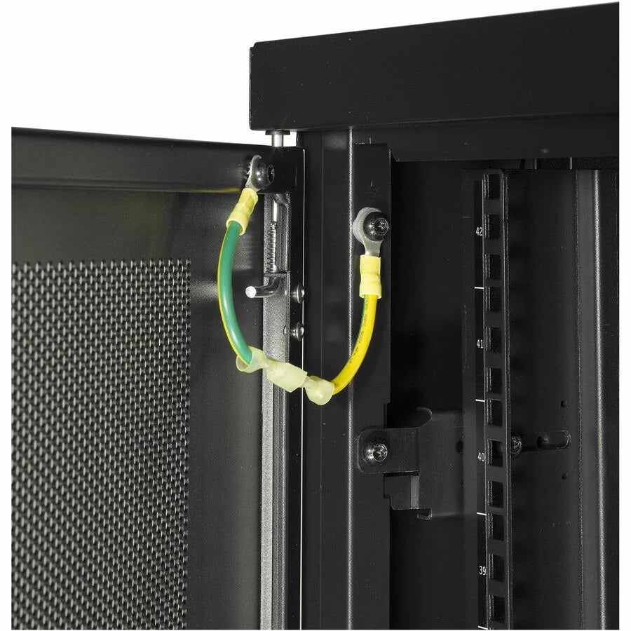APC NetShelter SV, Server Rack Enclosure, 48U, 800W x 1060D mm, with Sides, Black