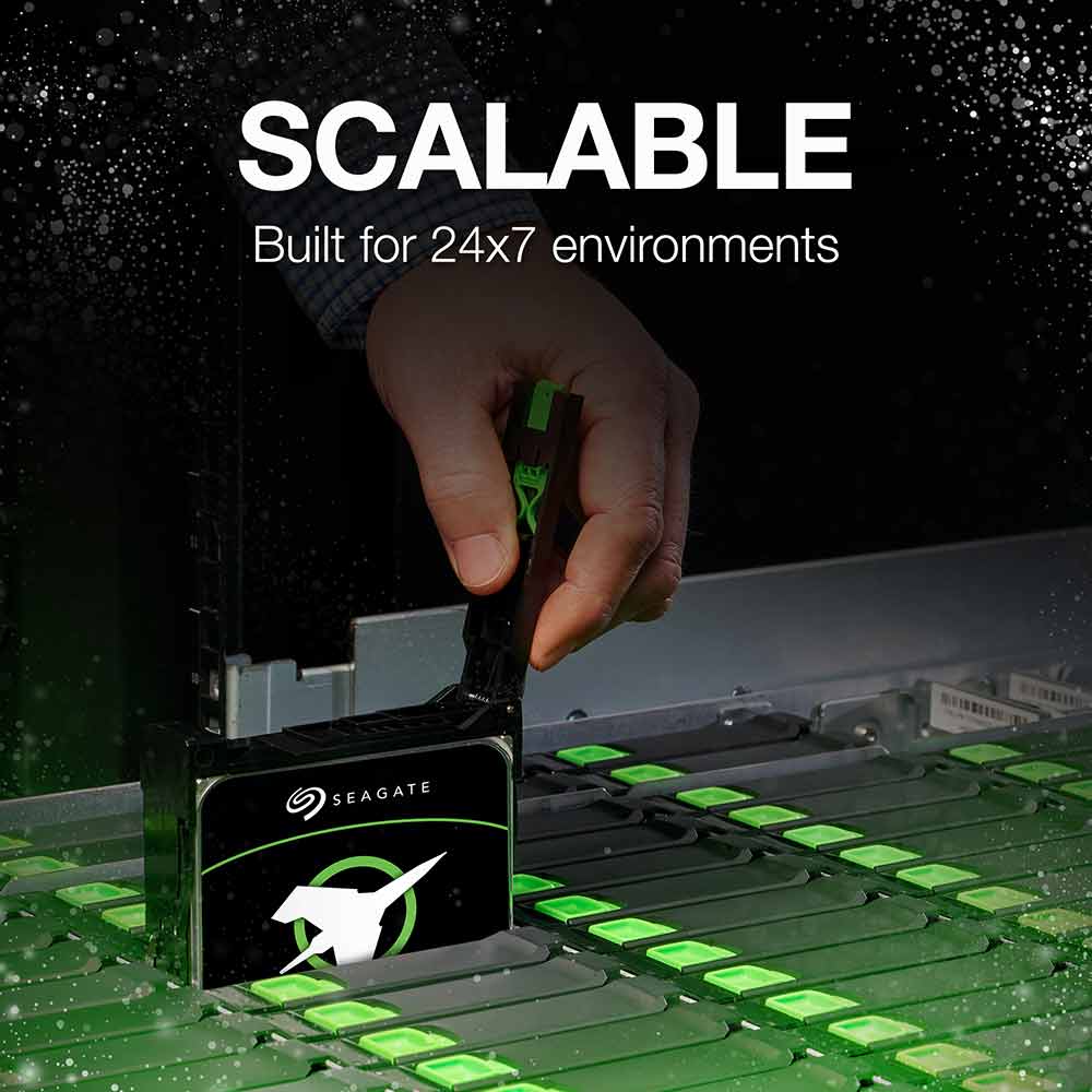 Seagate Exos 10E2400 ST2400MM0129 2.4TB 10K RPM SAS 12Gb/s 512e/4Kn 256MB 2.5" FastFormat Manufacturer Recertified HDD