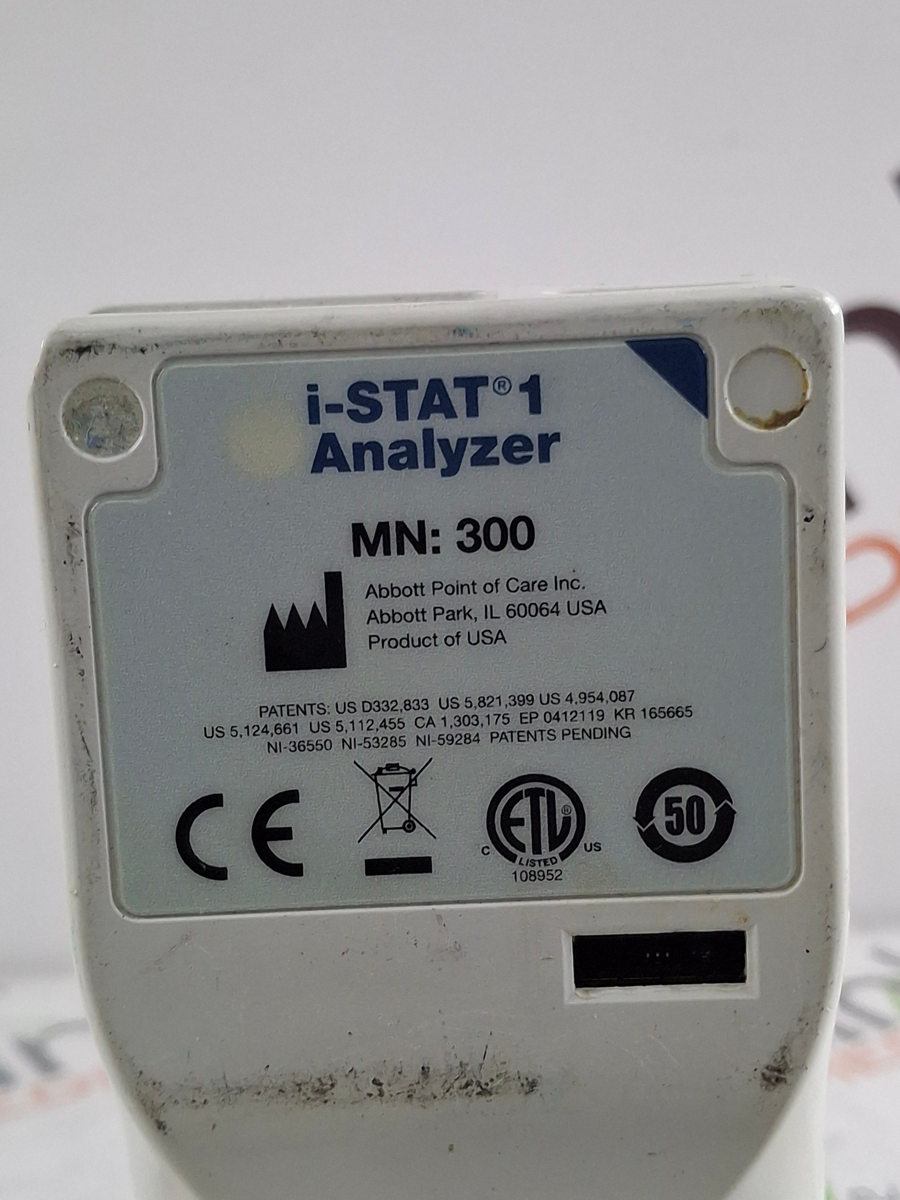 Abbott i-Stat 1 300 Wireless Blood Analyzer