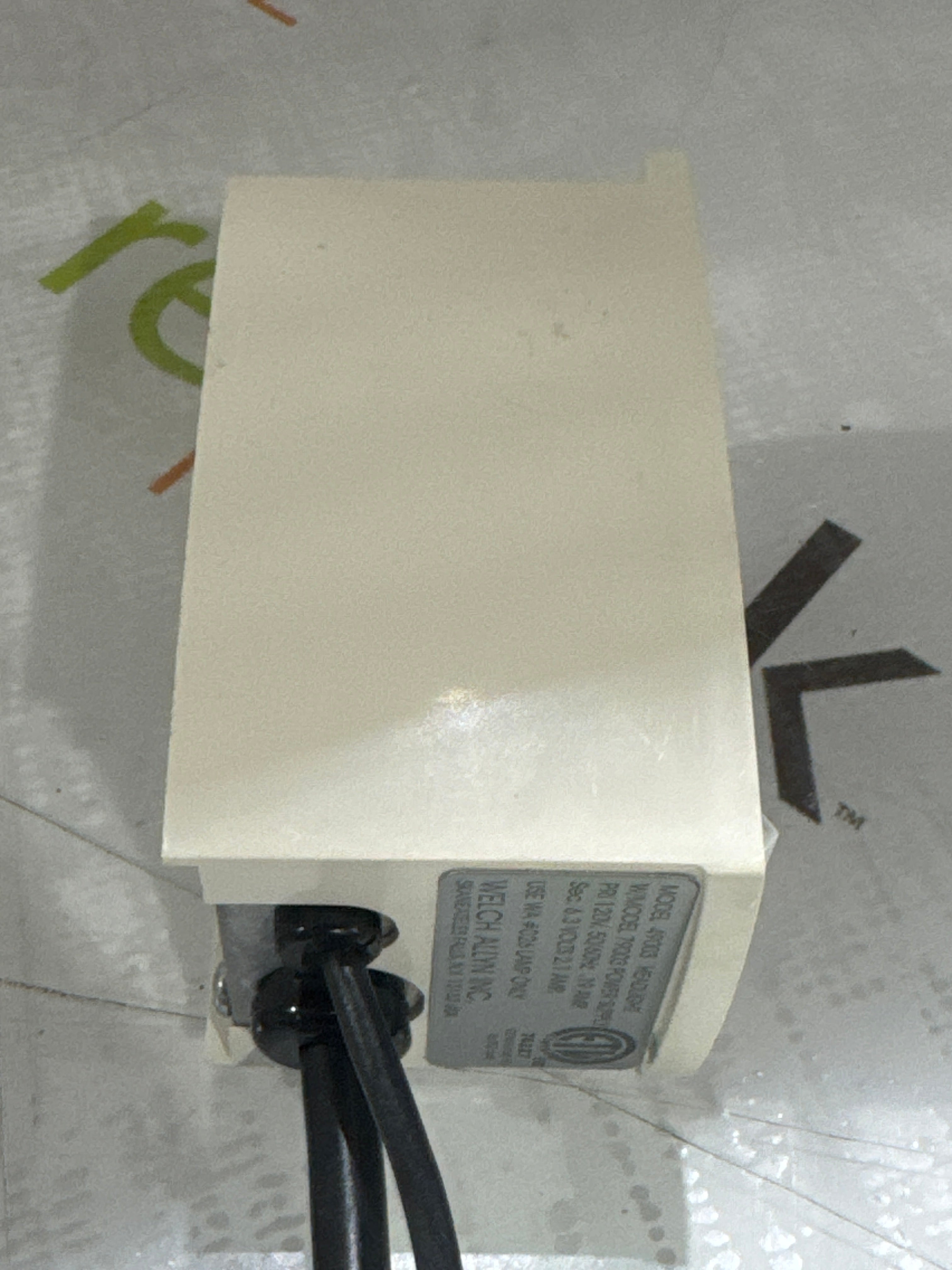 Welch Allyn Head Light W/ Model 79003 Charger
