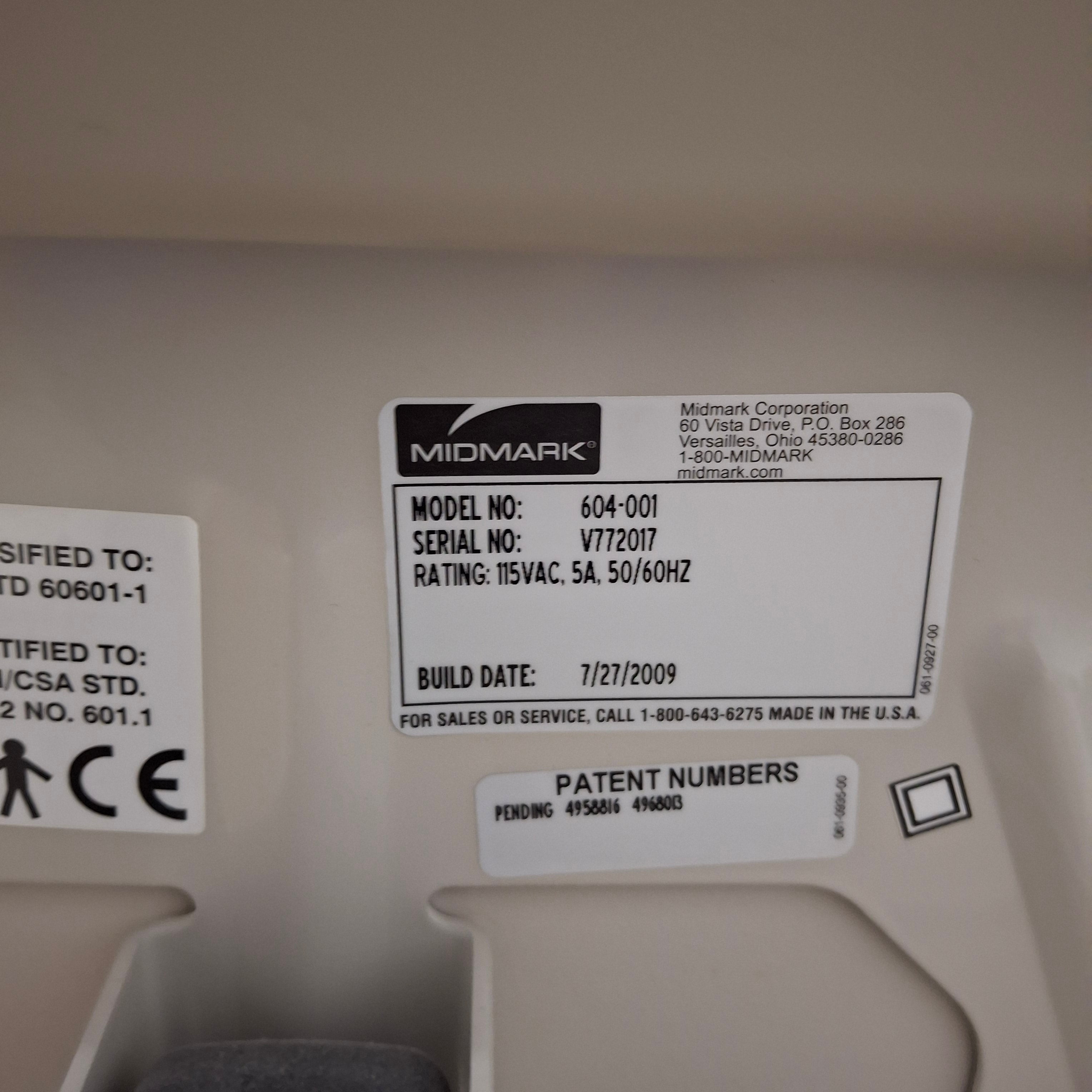 Midmark 604 Manual Examination Table