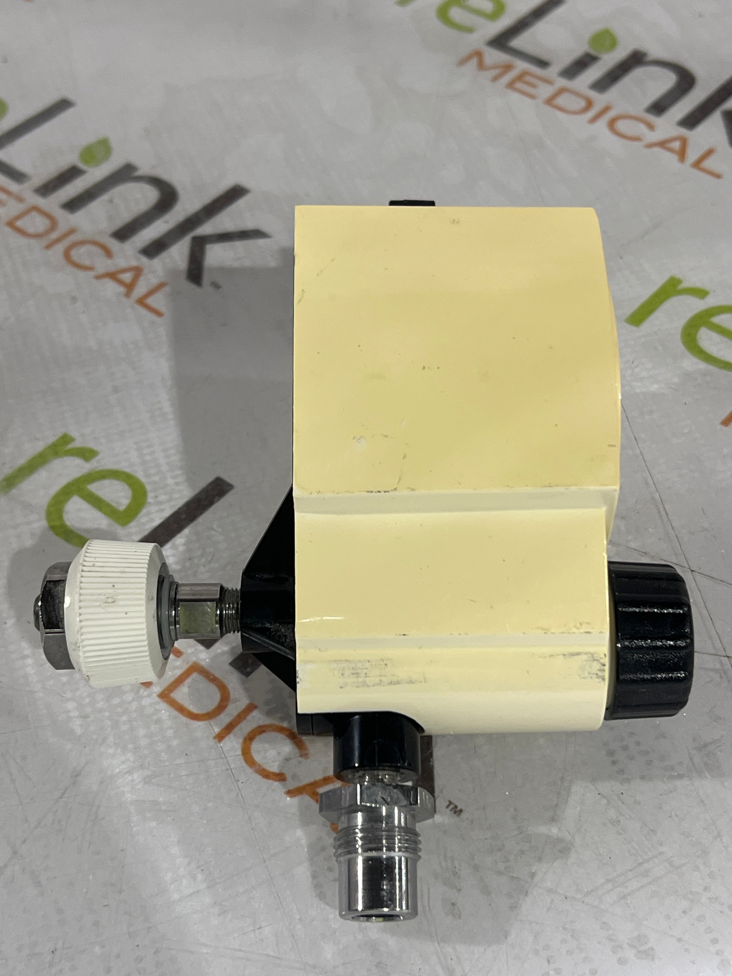 Ohmeda Medical Vacuum Regulator