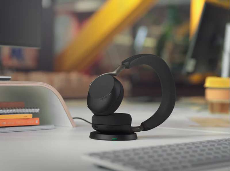 Jabra Evolve3 75 UC Bluetooth Headset - Wireless Charging Pad - Black (Link390c)