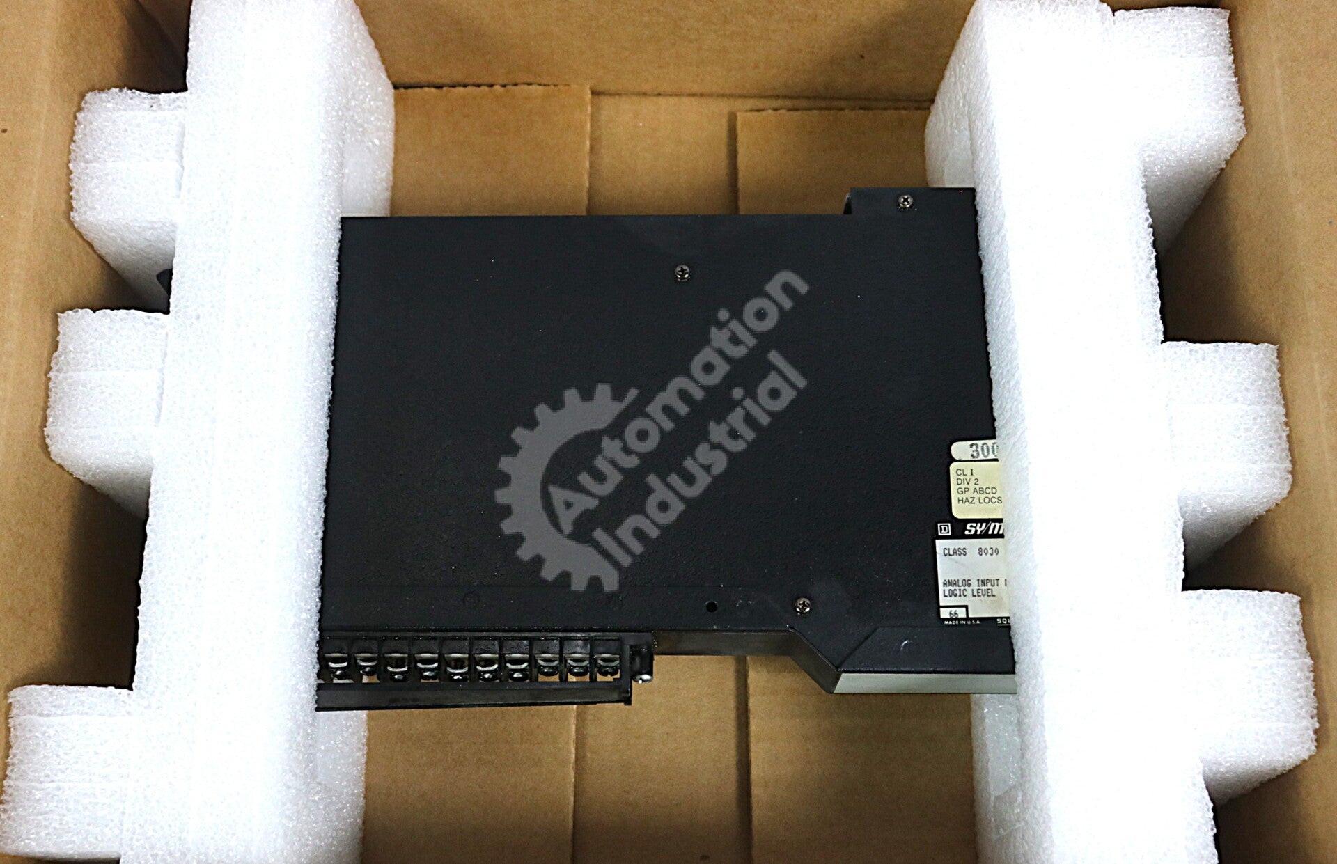 RIM-121 By Square D Sy/Max Class 8030 Analog Input Module NSNB