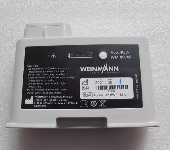 WM45045 Weinmann Medumat Standard 2 WM 45045 MEDUrd 4.2Ah Battery