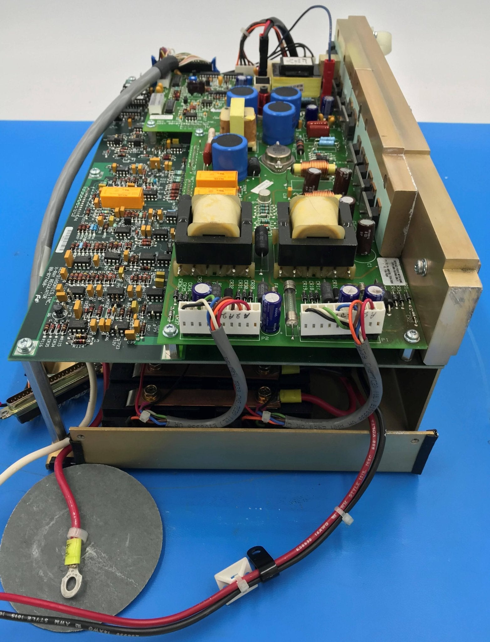 Battery Charger/Generator ASM (00-873747-01/00-877460-08/00-877463-04/00-877997-03) OEC 9600