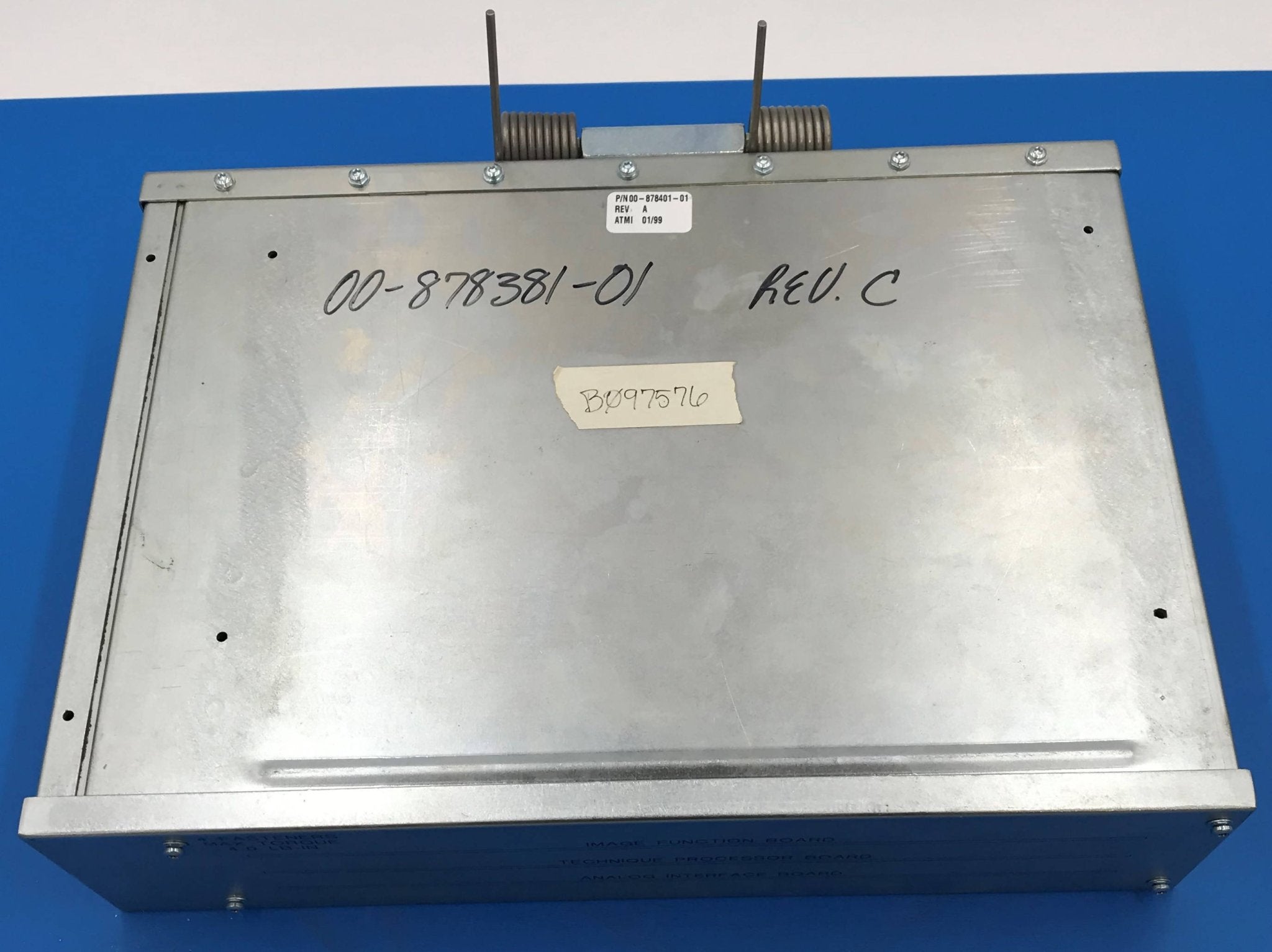 Card Rack Enclosure (00-878381-01/00-878401-01) OEC 9600