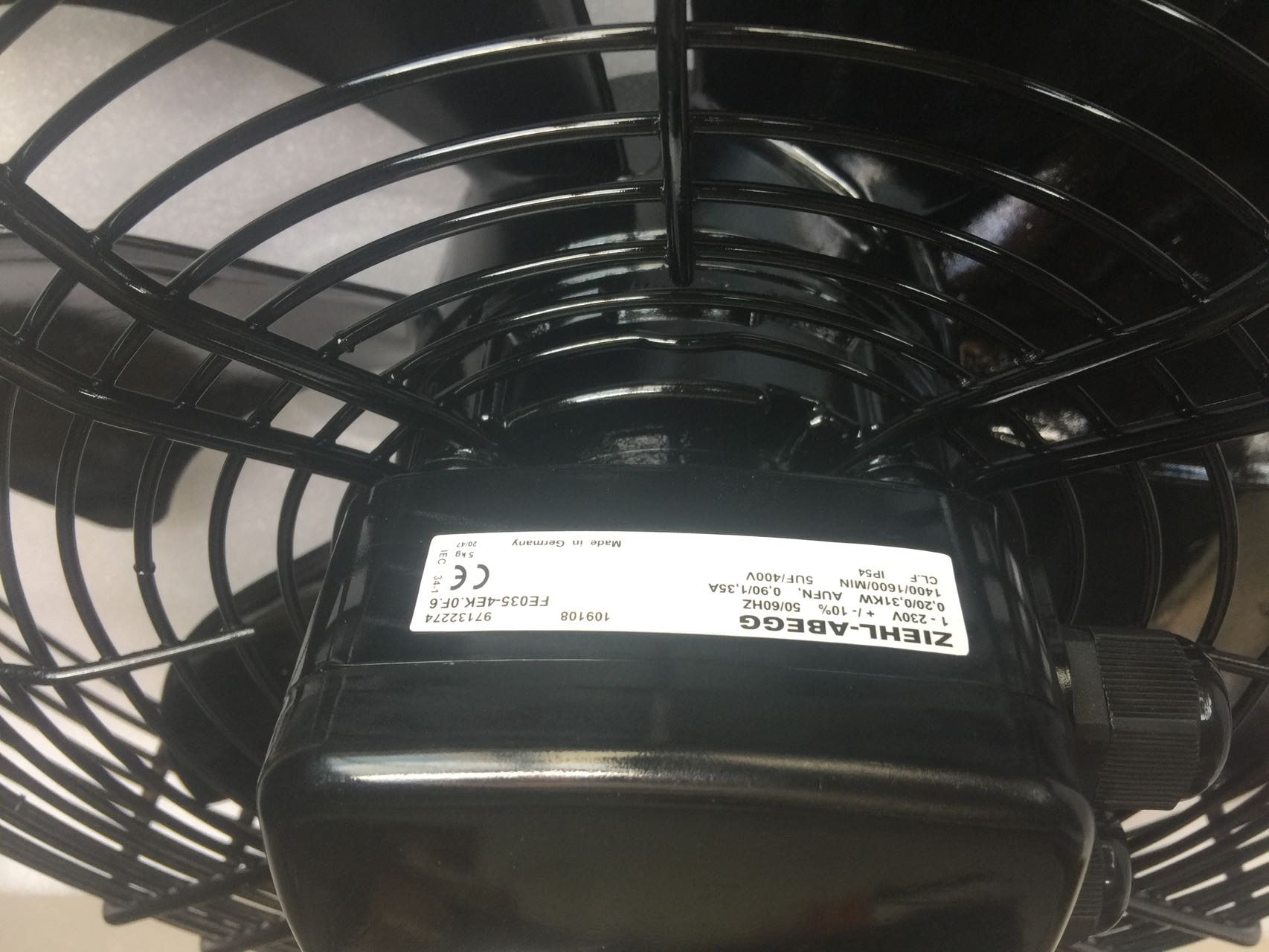 FE035-4EK.0F.6 ZIEHL-ABEGG Axial Fan | 0.20kW Quiet | 230V Single-Phase | 7.2kg
