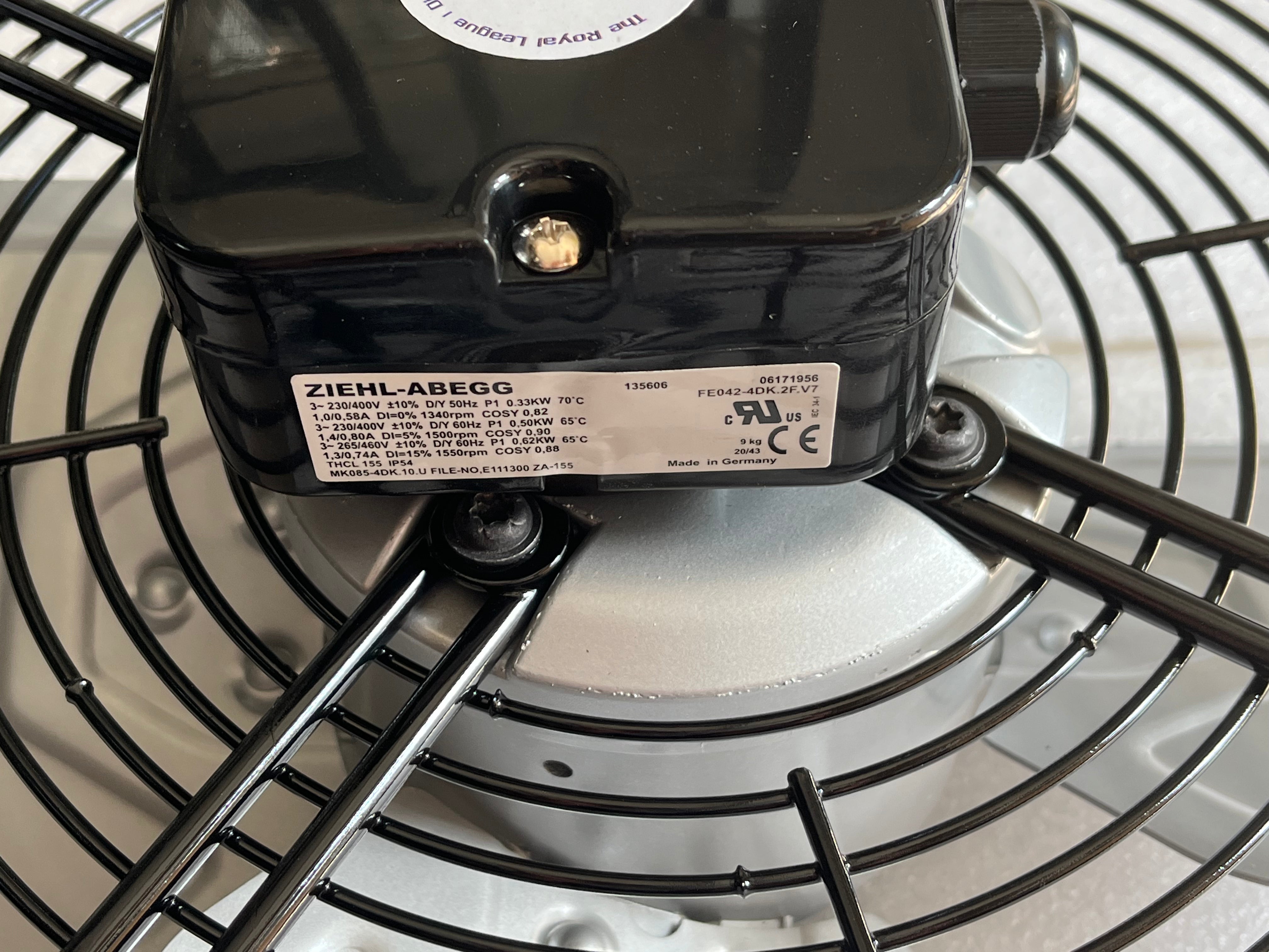 FE042-VDK.2F.V7 ZIEHL-ABEGG Axial Fan 3~400V 0.33/0.62kW 0.58/1.3A 1340/1550rpm