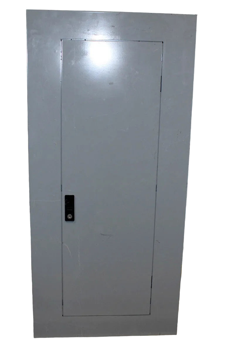 General Electric AQU3302RCXAXT1B4 3-Phase 240 V Panelboard