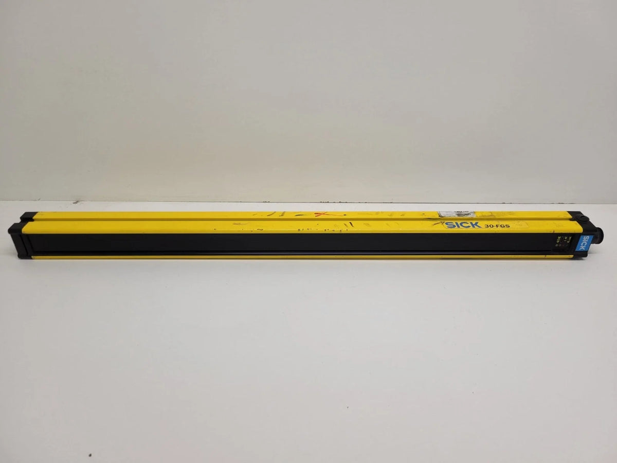 FGSE-750-211 | SICK Type 4 Safety Light Curtain Receiver, 782 mm Protective Height