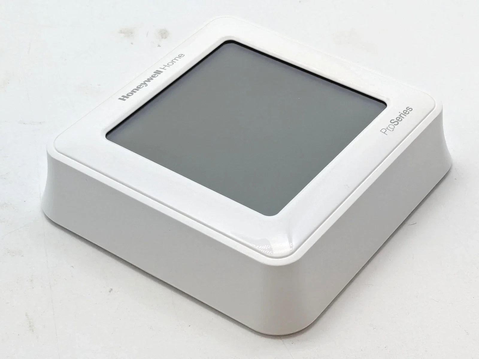 TH6320ZW2007/U | Honeywell T6 Pro Z-Wave Plus Programmable Thermostat