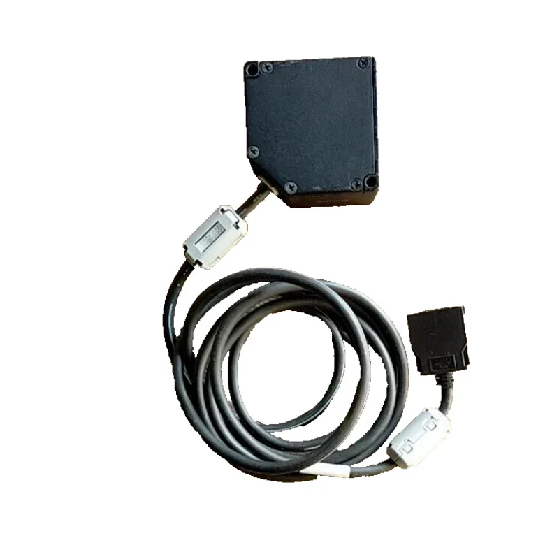 ZS-LD200 | Omron ZS-L Series Laser Displacement Sensor Head 200mm Range