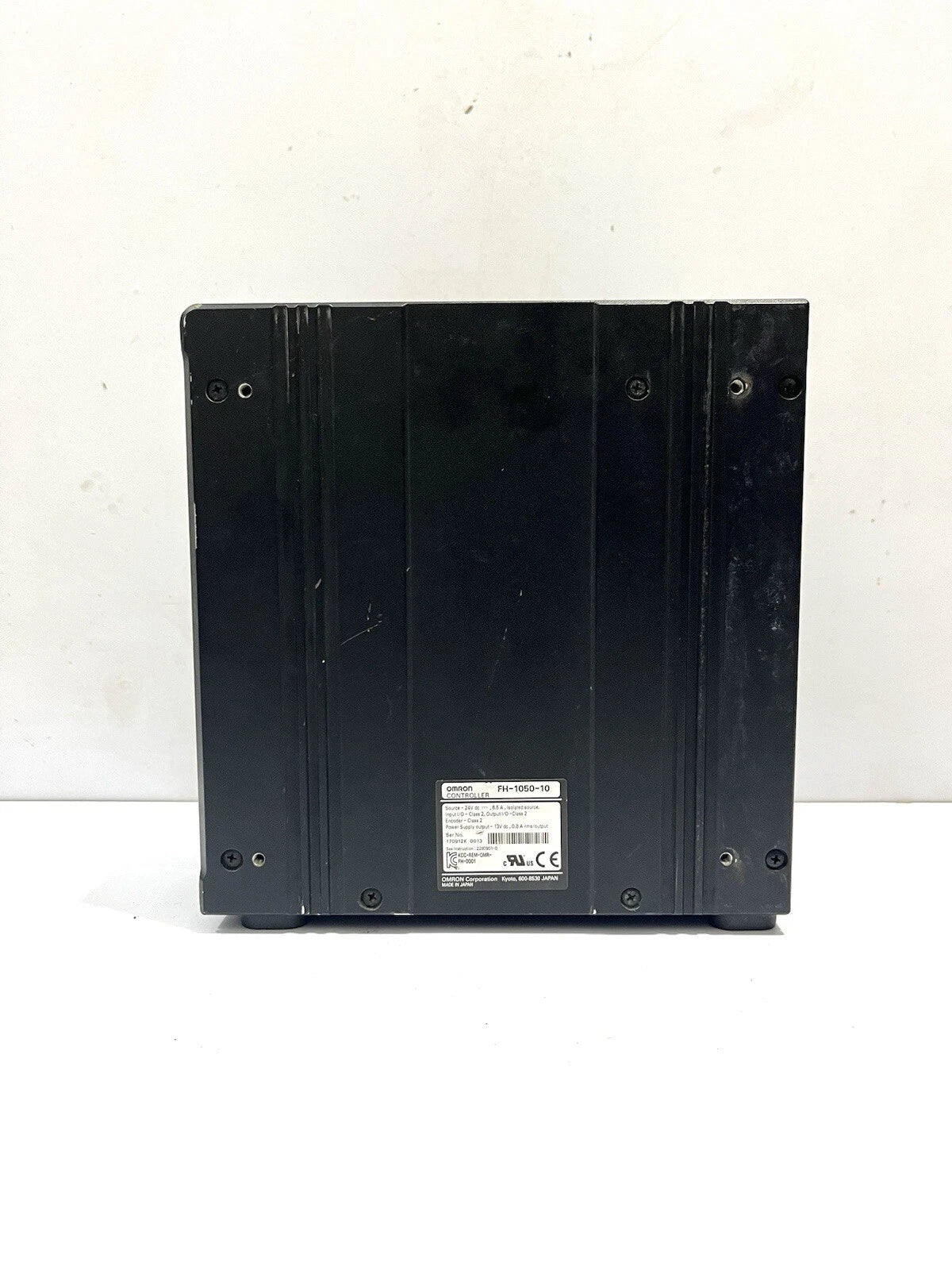 Omron FH-1050-10 Vision System Controller for Machine Inspection