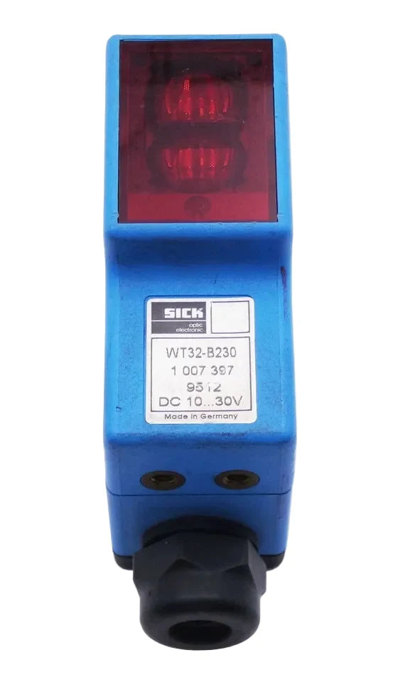 WT32-B230 | SICK Photoelectric Proximity Sensor, 100–2000 mm Range