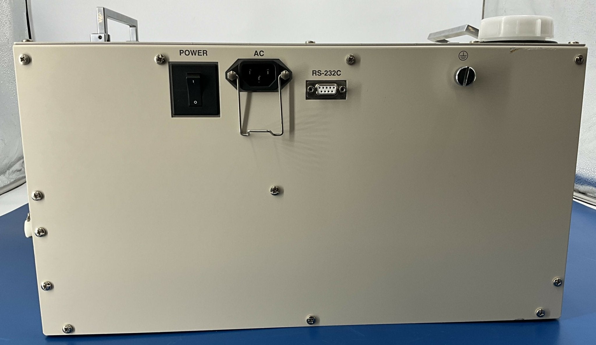 Solid State Recirculating Chiller (2210405-16/T252P-6/2375089-2/221405-10) GE