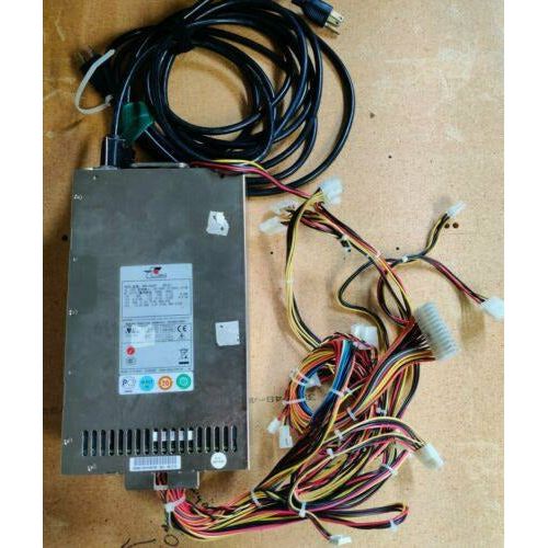 Fonte Zippy EMACS MRM-6600P 600W Redundant Power Supply similar to MRM-6650P - MFerraz Tecnologia