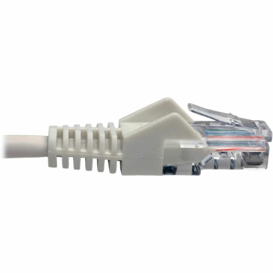 Eaton Tripp Lite Series Cat5e 350 MHz Snagless Molded (UTP) Ethernet Cable (RJ45 M/M), PoE - White, 6 ft. (1.83 m)