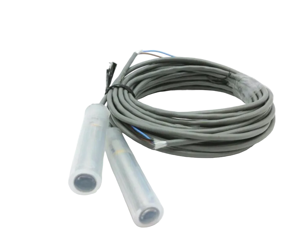E3HQ-CT12 | Omron Photoelectric Emitter 12–24 VDC Fluoropolymer Housing