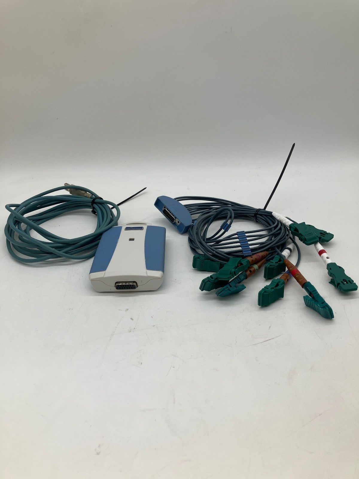 Midmark IQecg Digital Portabel ECG EKG Monitoring System W LEADS SEE PICS!