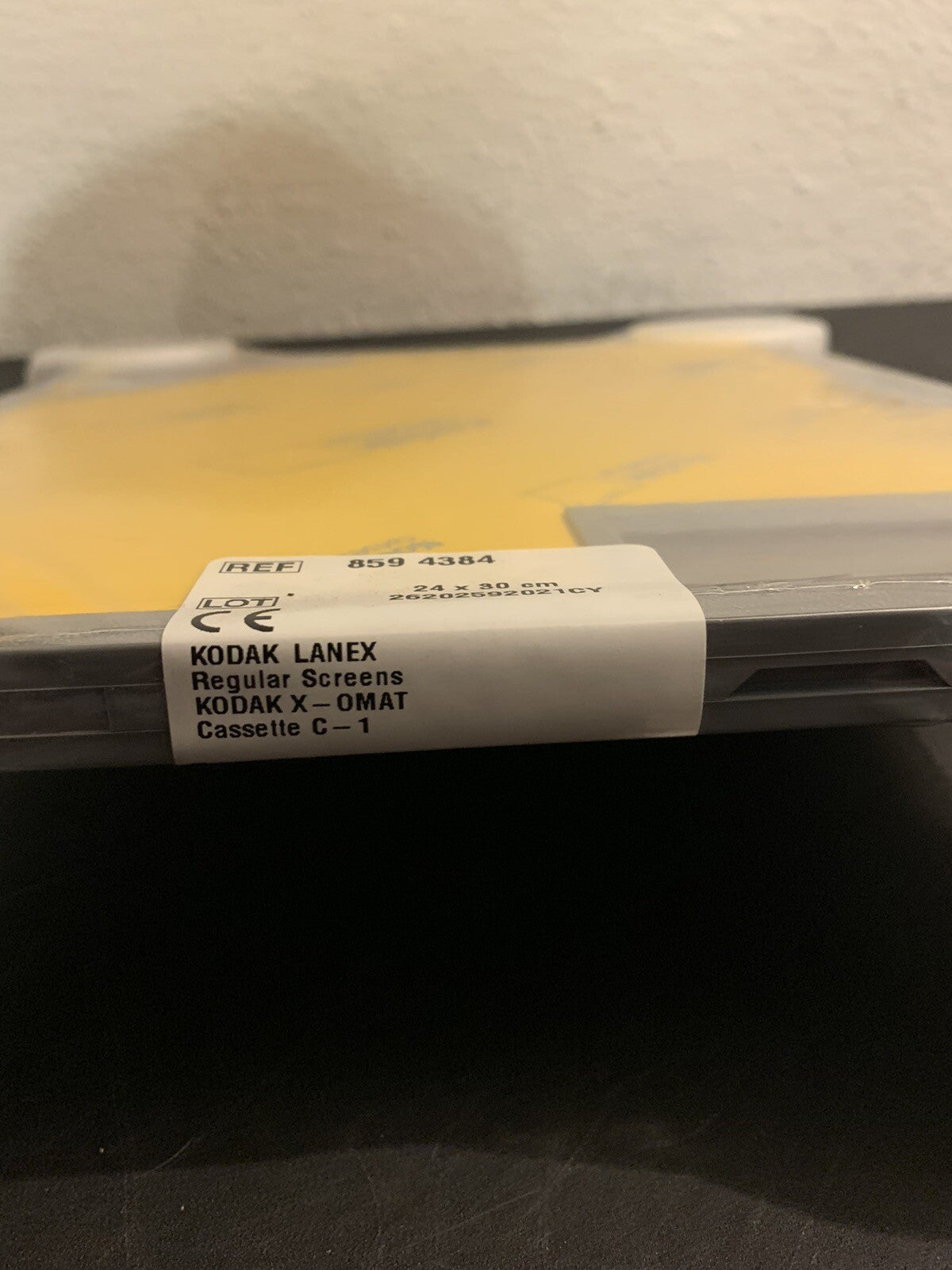 New Sealed KODAK X-OMAT 24x30 CM CASSETTE KODAK LANEX 30 Day Warranty