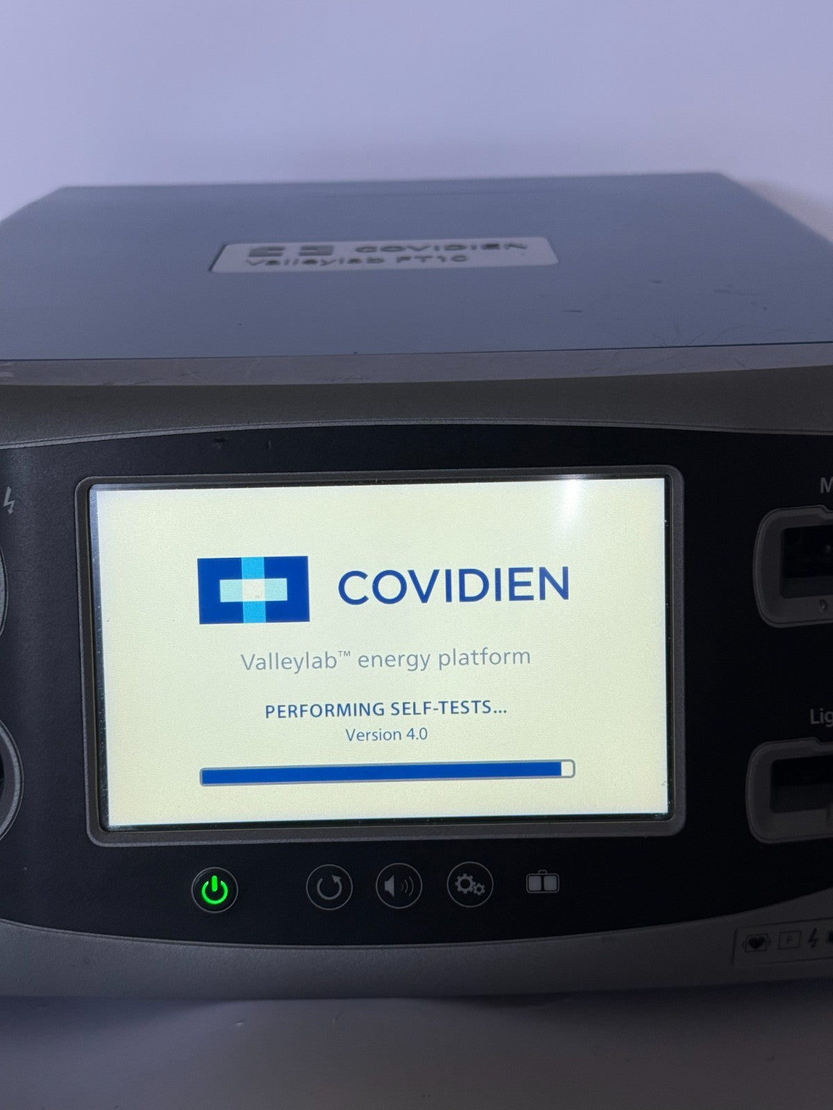 Covidien Valleylab FT10 Energy Platform | REF VLFT10GEN | Manufactured 2020