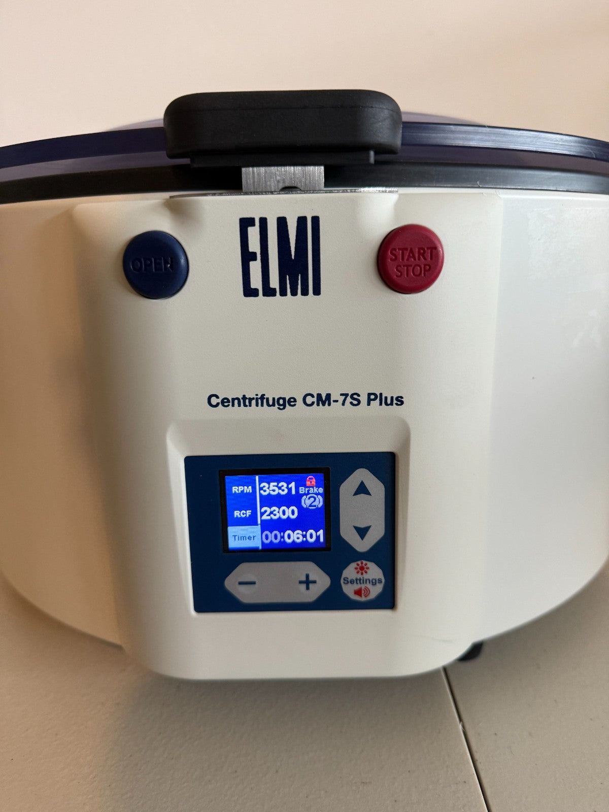 ELMI Centrifuge CM-7S PLUS