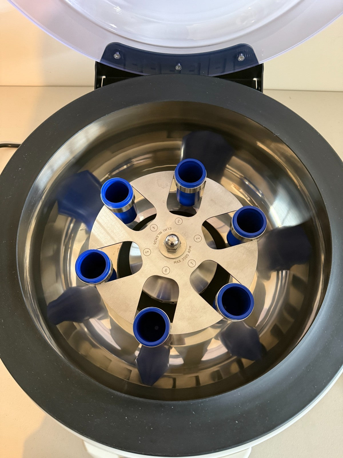ELMI Centrifuge CM-7S PLUS