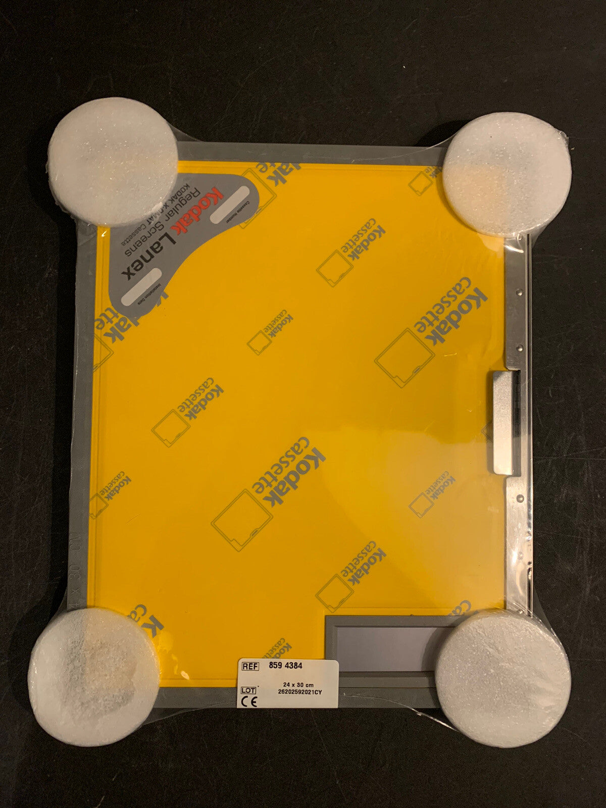 New Sealed KODAK X-OMAT 24x30 CM CASSETTE KODAK LANEX 30 Day Warranty