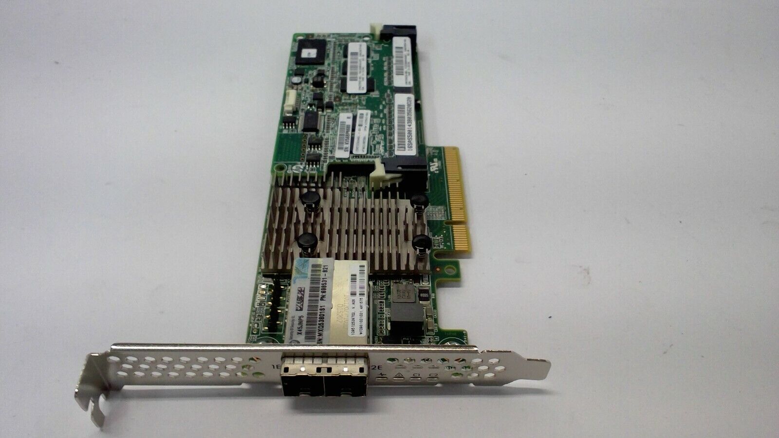 698531-B21 SMART ARRAY P431 2GB FBWC 6GB 2-PUERTOS EXT SAS CONTROLADOR 887111206961
