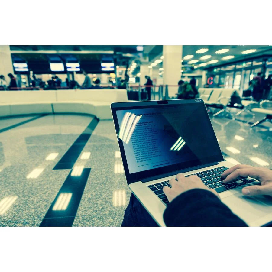 Targus Magnetic Privacy Screen for 15.4" MacBook 2016 - TAA Compliant