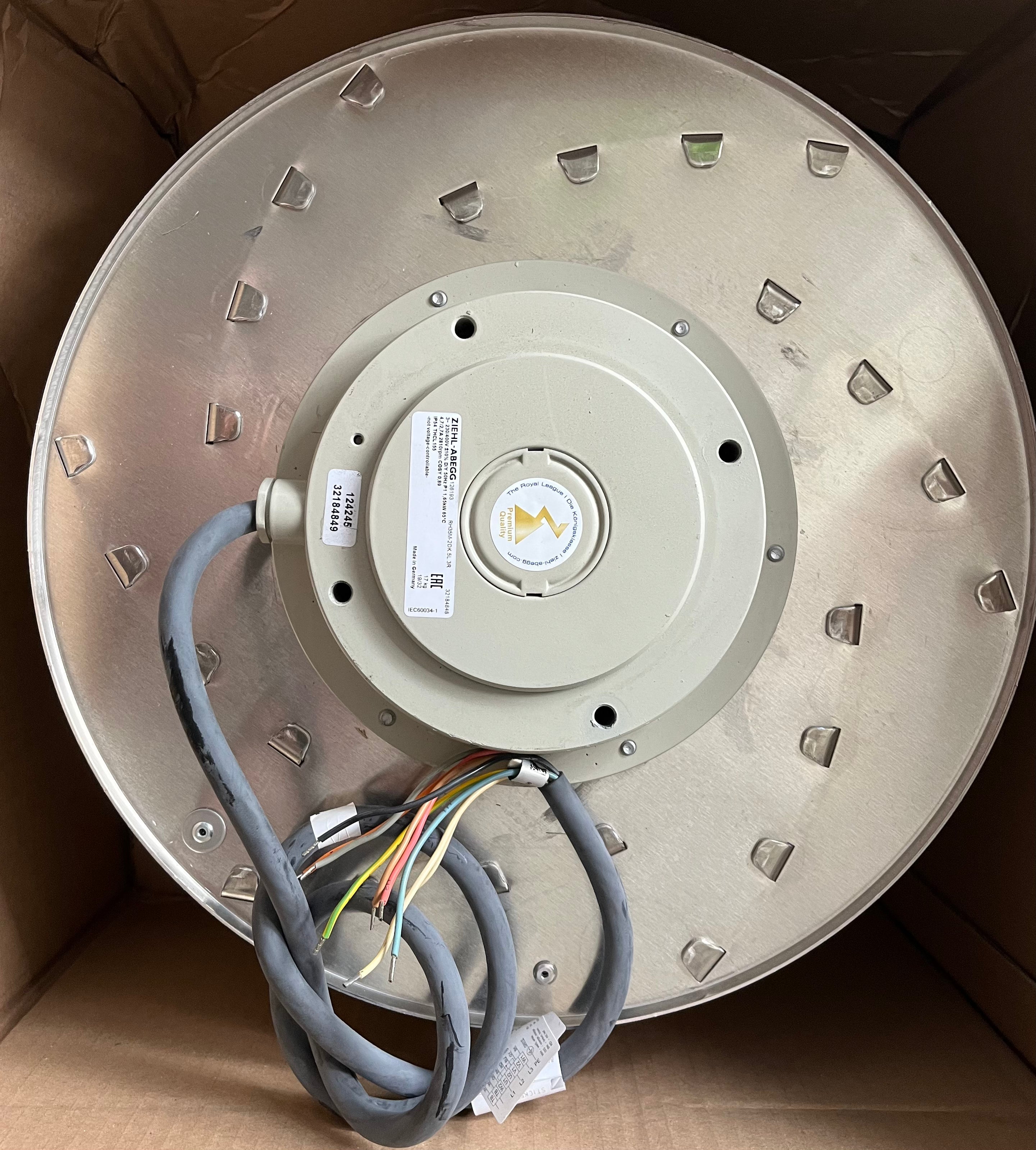Brand new RH35M-2DK.5L.3R  ZIEHL-ABEGG centrifugal fan 3~ 230/400V 50Hz 1650W 2810r/min