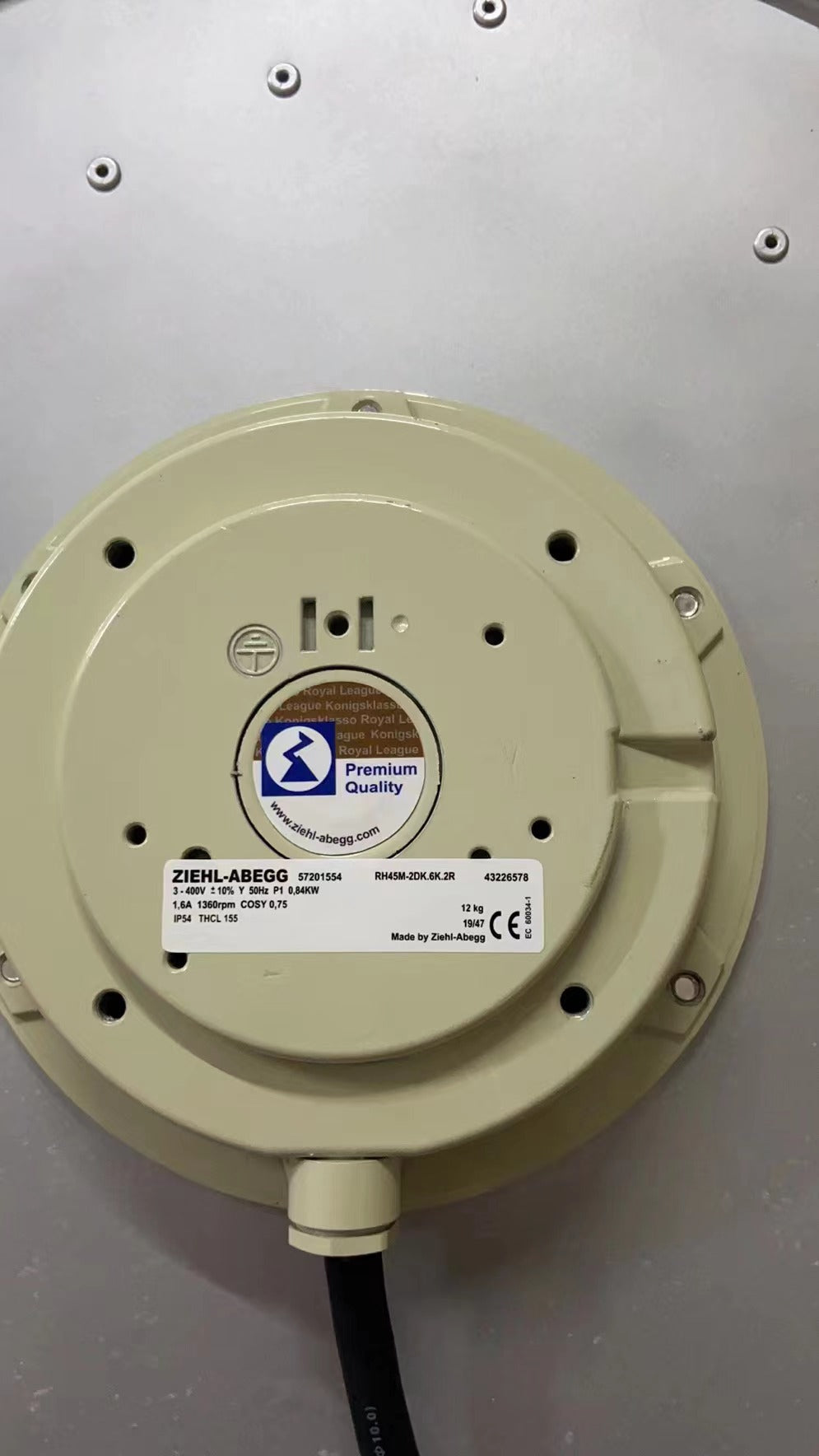 Brand new RH45M-2DK.6K.2R  ZIEHL-ABEGG centrifugal fan 3-230/400V 50HZ