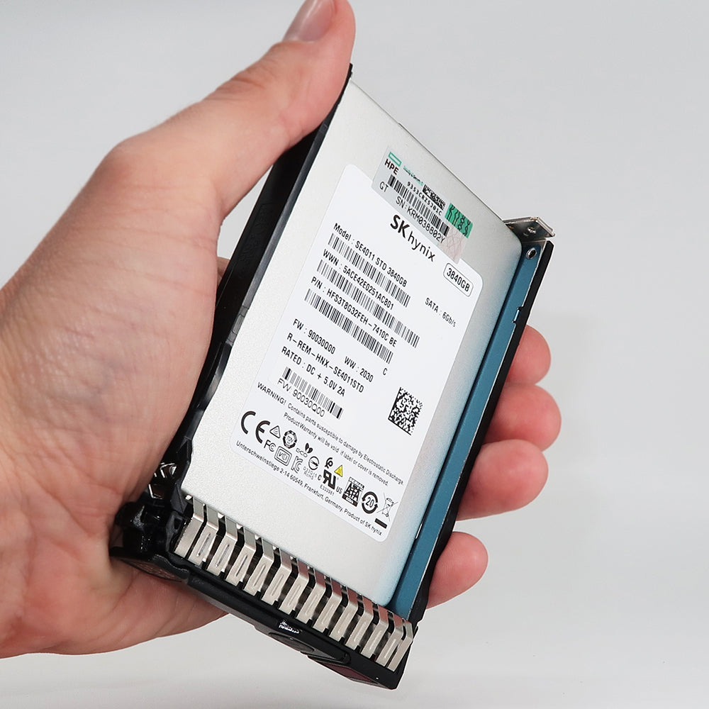 HPE Generation 8 P27148-004 HFS3T8G32FEH-7410C 3.84TB SATA 6Gb/s 3D TLC 2.5in Solid State Drive