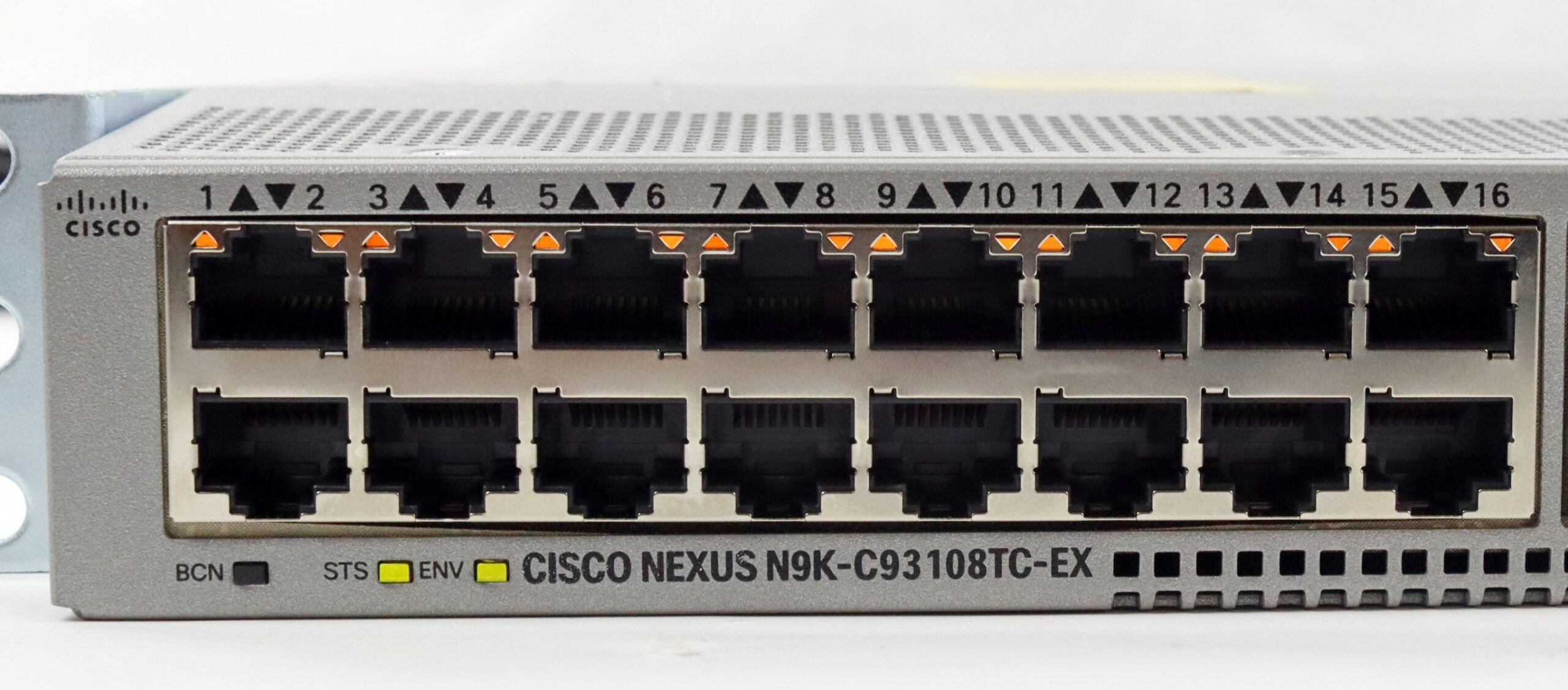 Cisco N9K-C93108TC-EX Nexus 9300-EX 48-Port 10G Data Center Network Switch