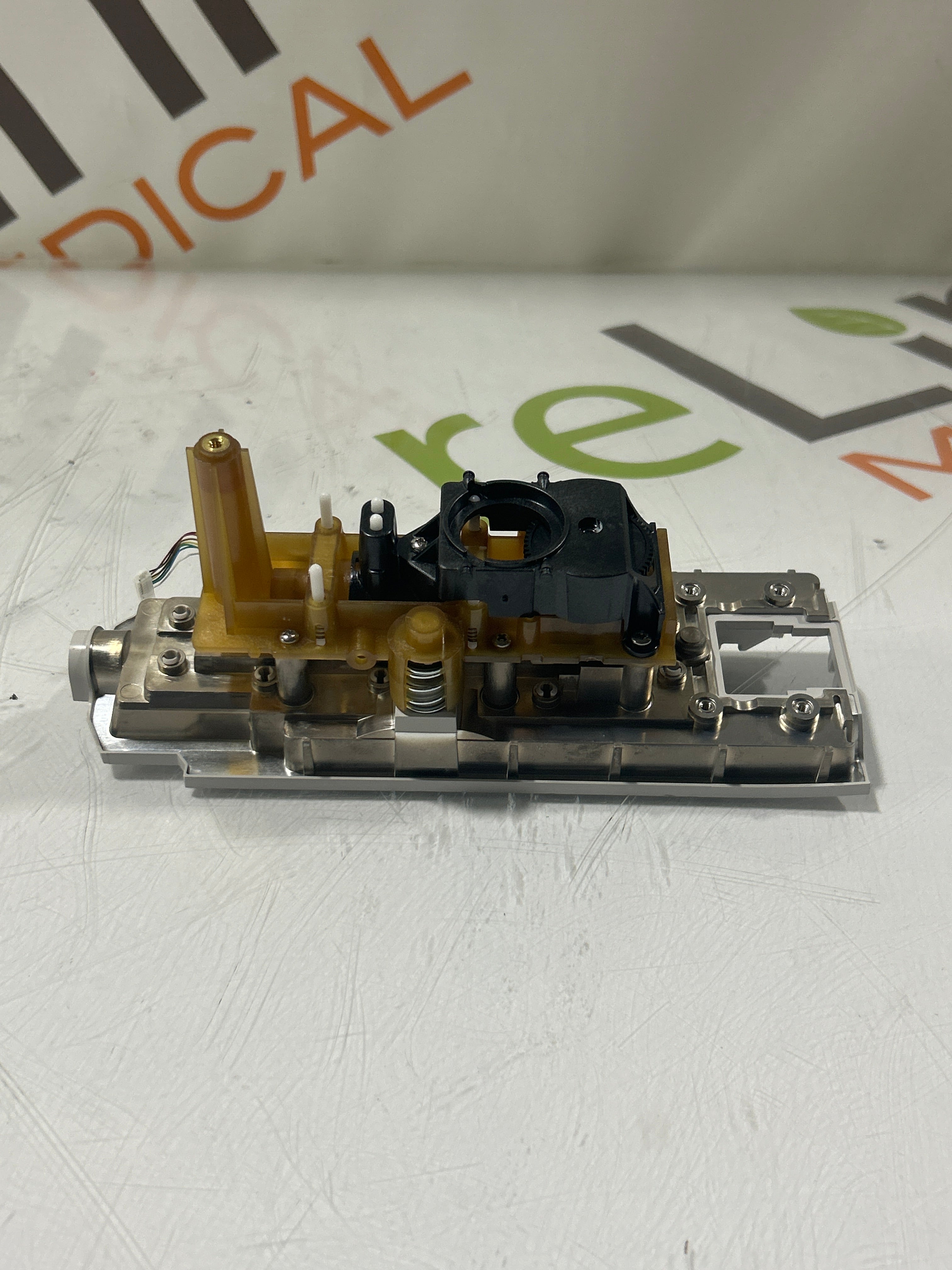 CareFusion Alaris 8100 Infusion Pump Module Bezel Assembly Kit