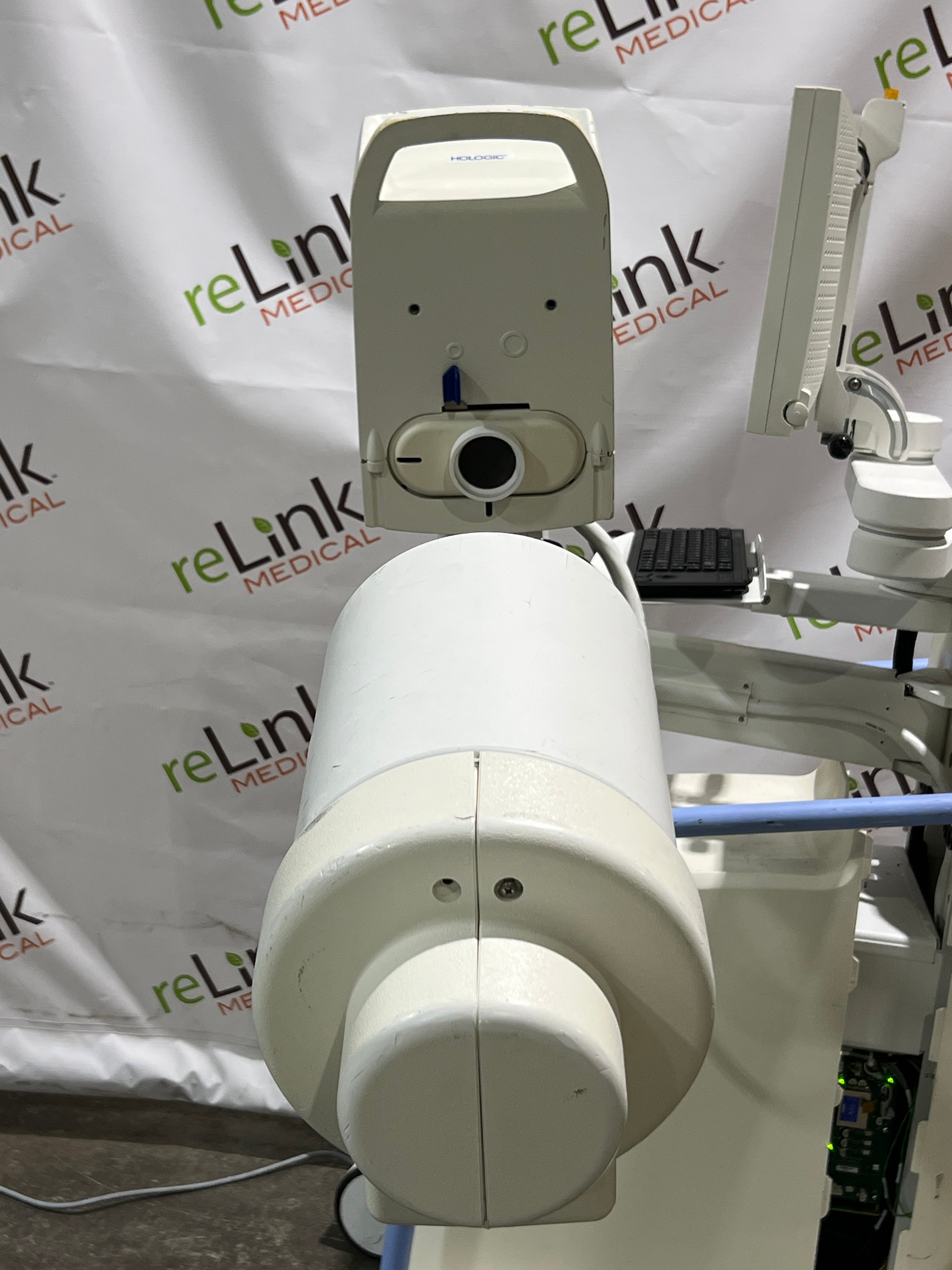 Hologic, Inc. Fluoroscan InSight 2 C-Arm