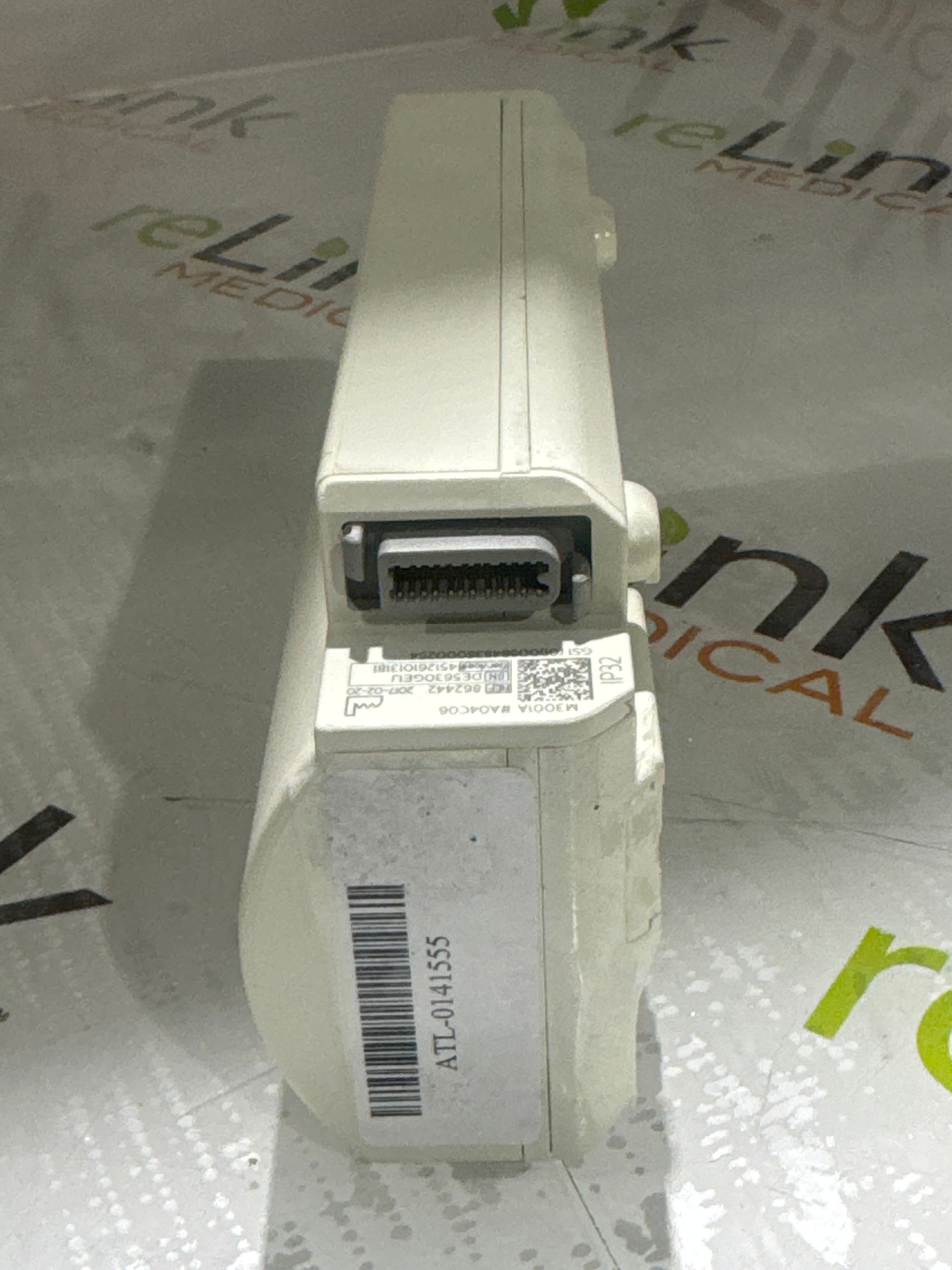 Philips M3001A-A04C06 OxiMax SpO2, NIBP, ECG, Temp, IBP MMS Module