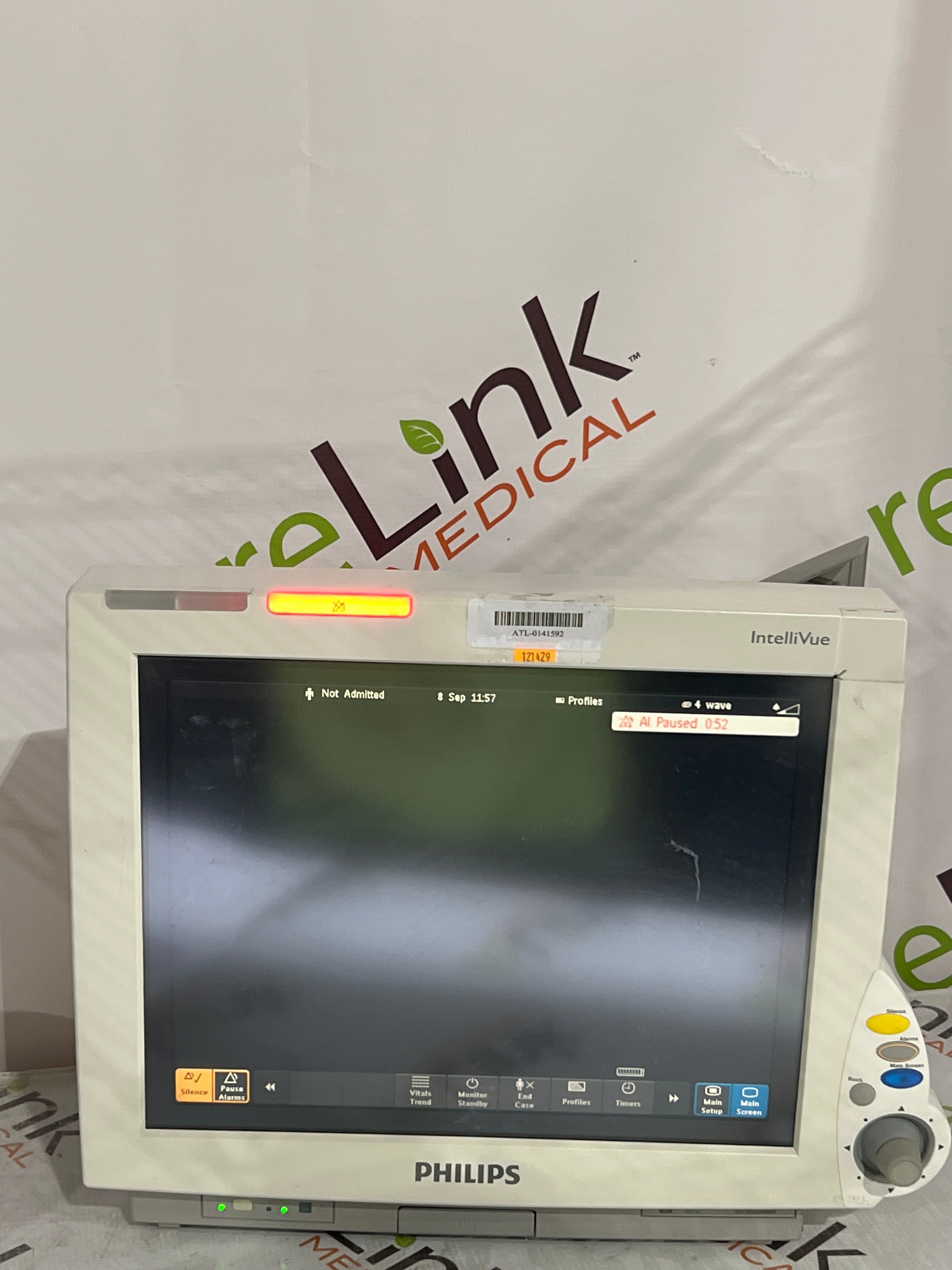 Philips IntelliVue MP70 Patient Monitor