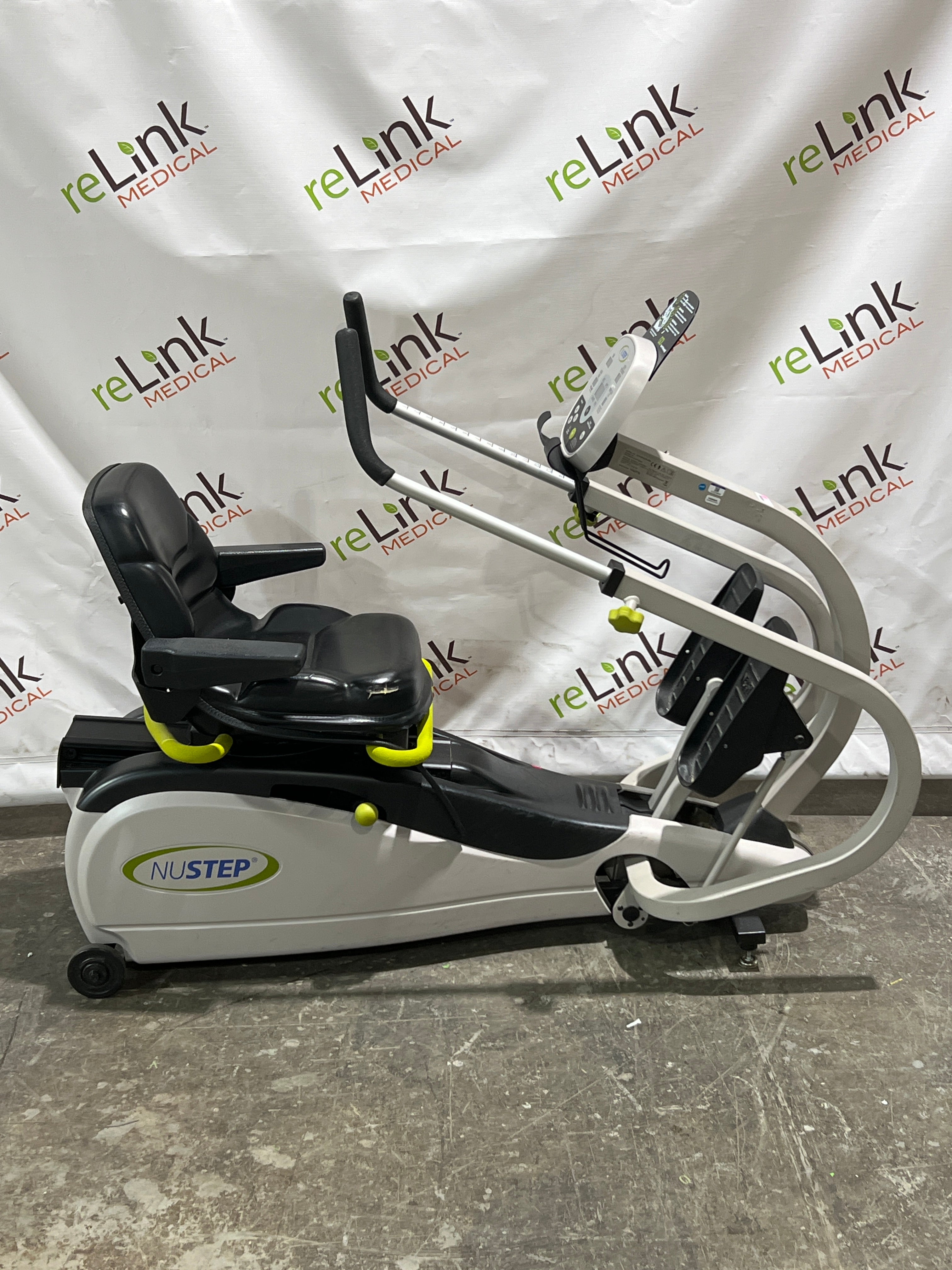 NuStep, Inc. TRS 4000 Recumbent Cross Trainer