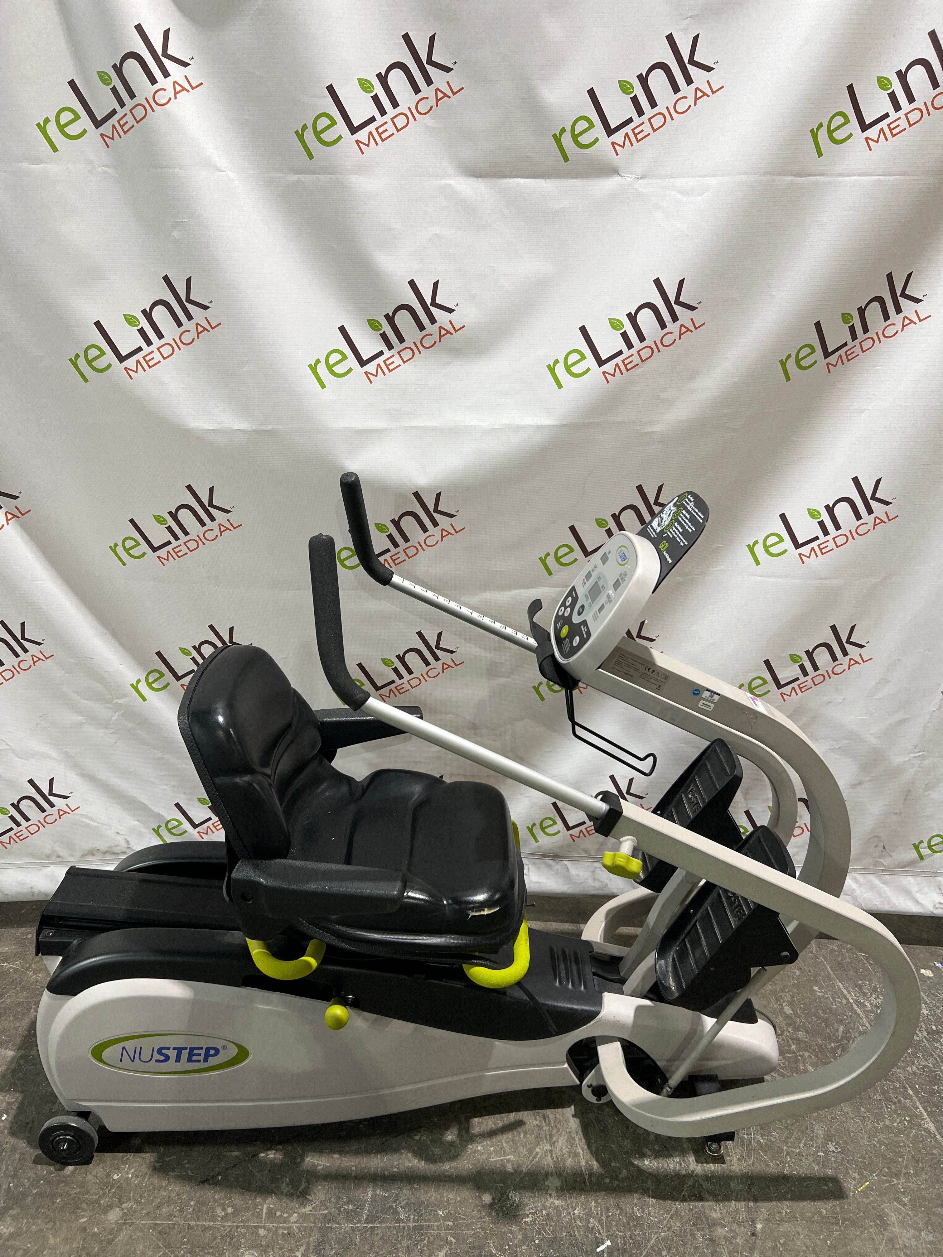 NuStep, Inc. TRS 4000 Recumbent Cross Trainer