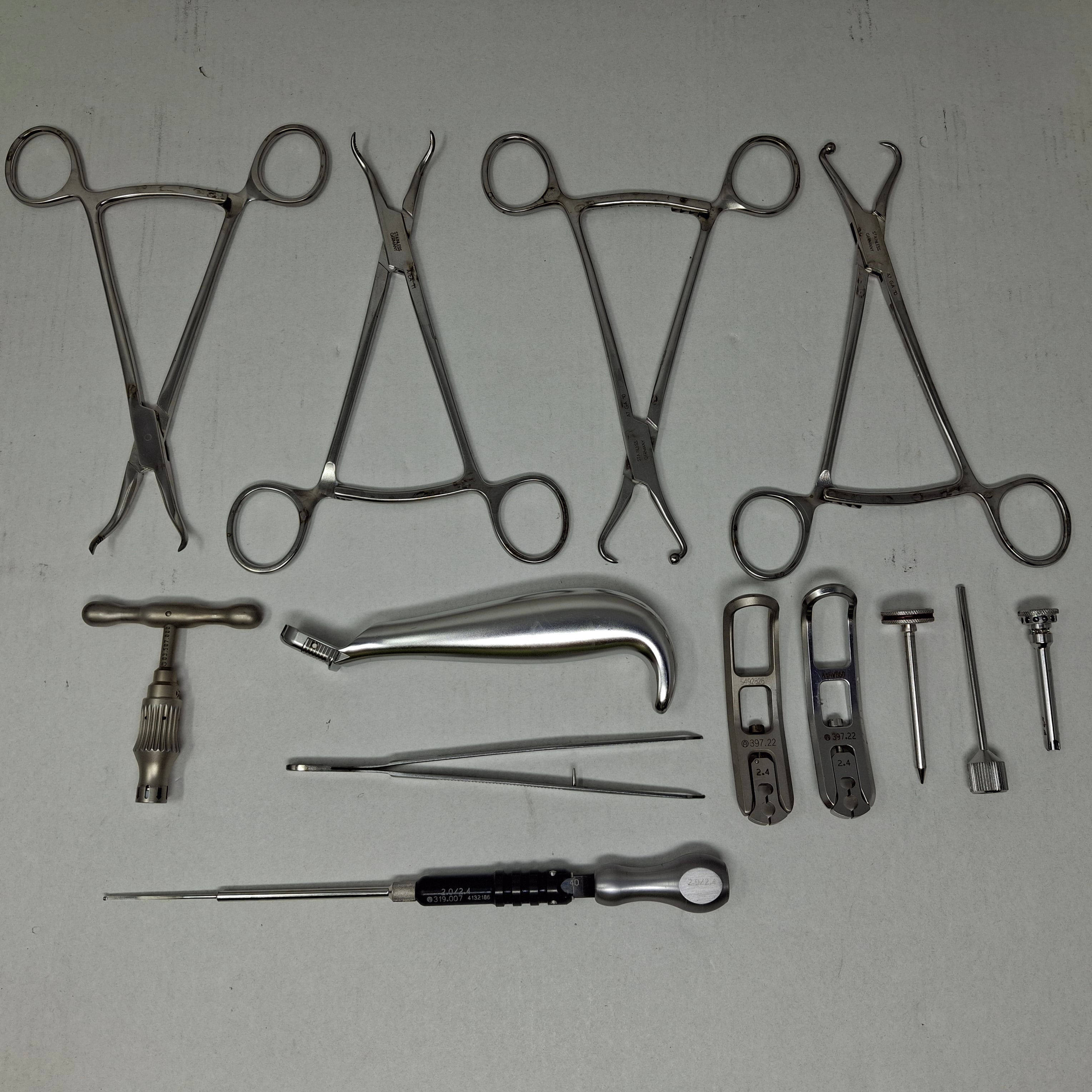 Synthes, Inc. Mandible Modular Fixation System