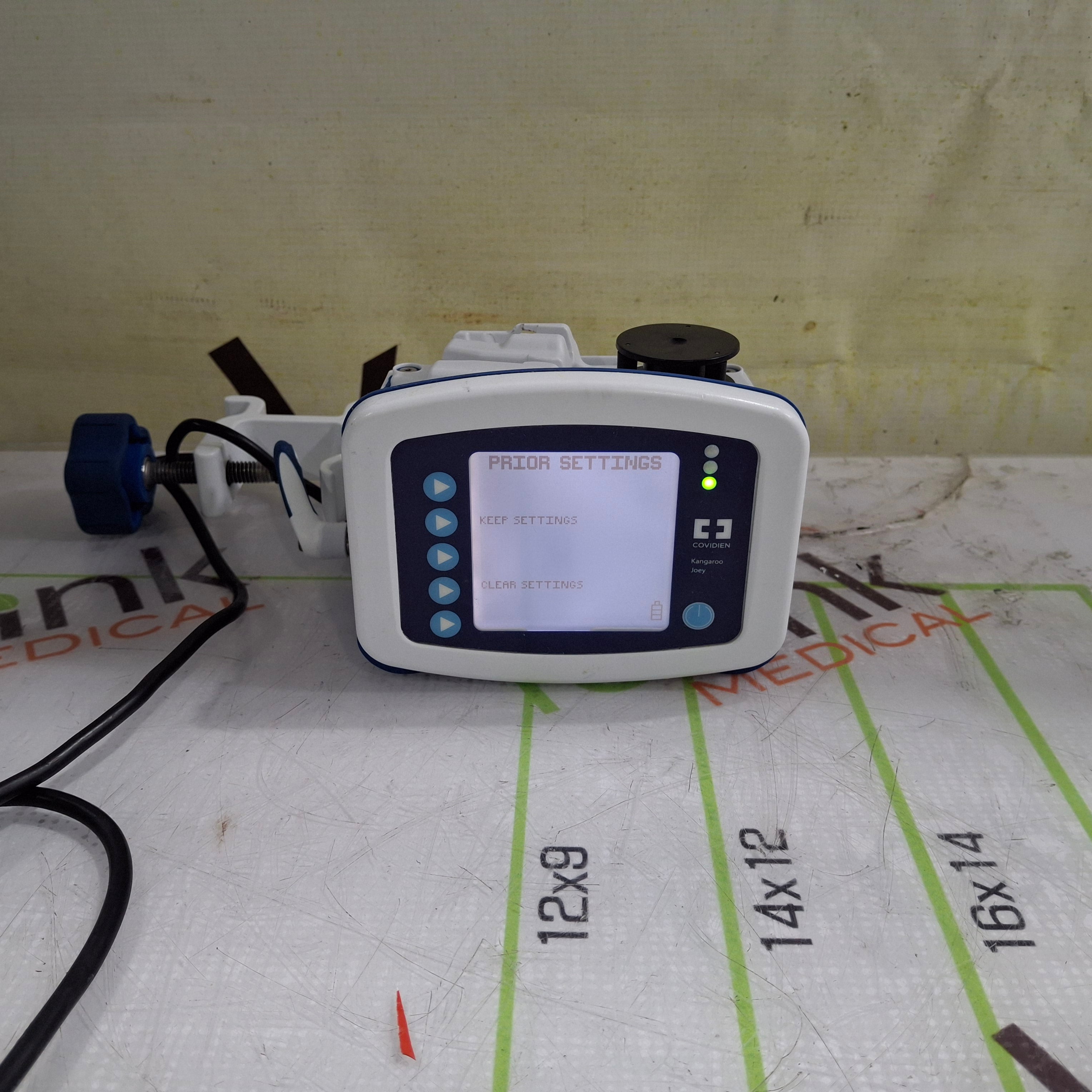 Covidien Kangaroo Joey Enteral Feeding pump