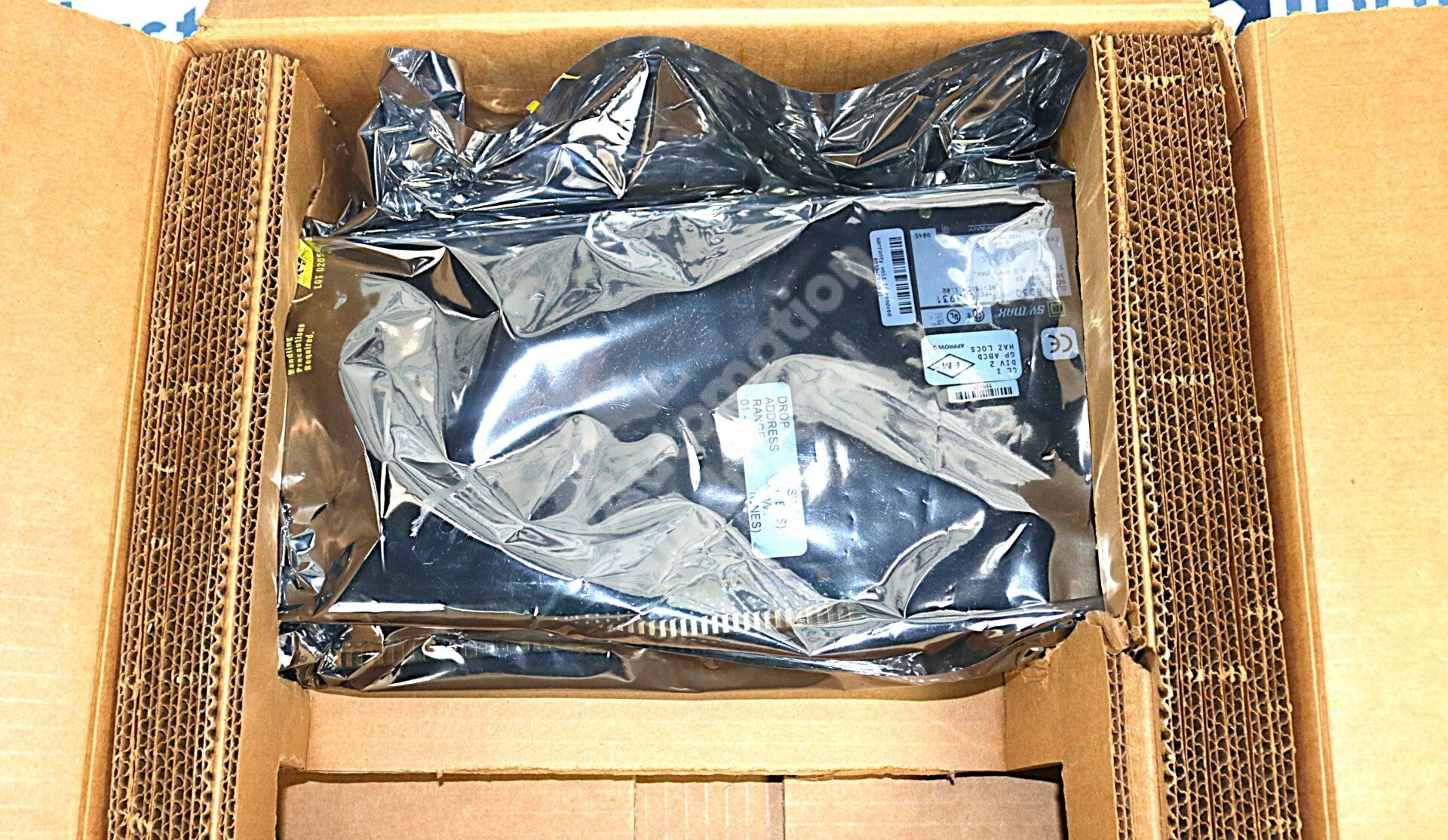 CRM-931 By Square D Sy/Max Class 8030 Remote I/O Adapter Single Cable NSFP