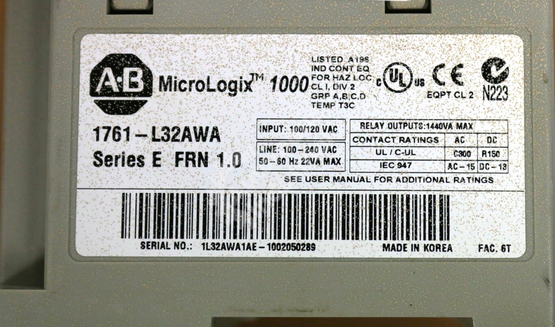 1761-L32AWA By Allen Bradley 120/240 VAC Micrologix 1000 Programmable Controller