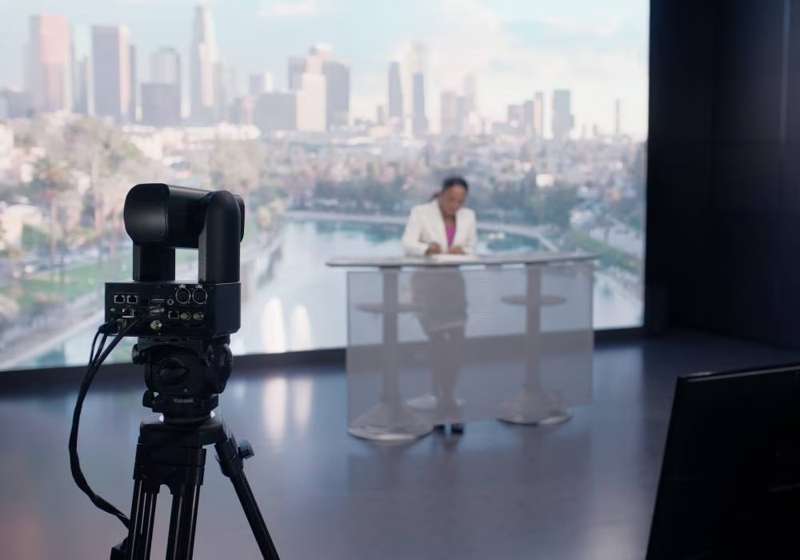 Sony BRC-AM7 Premium PTZ Auto Framing Camera with AI Analytics, White