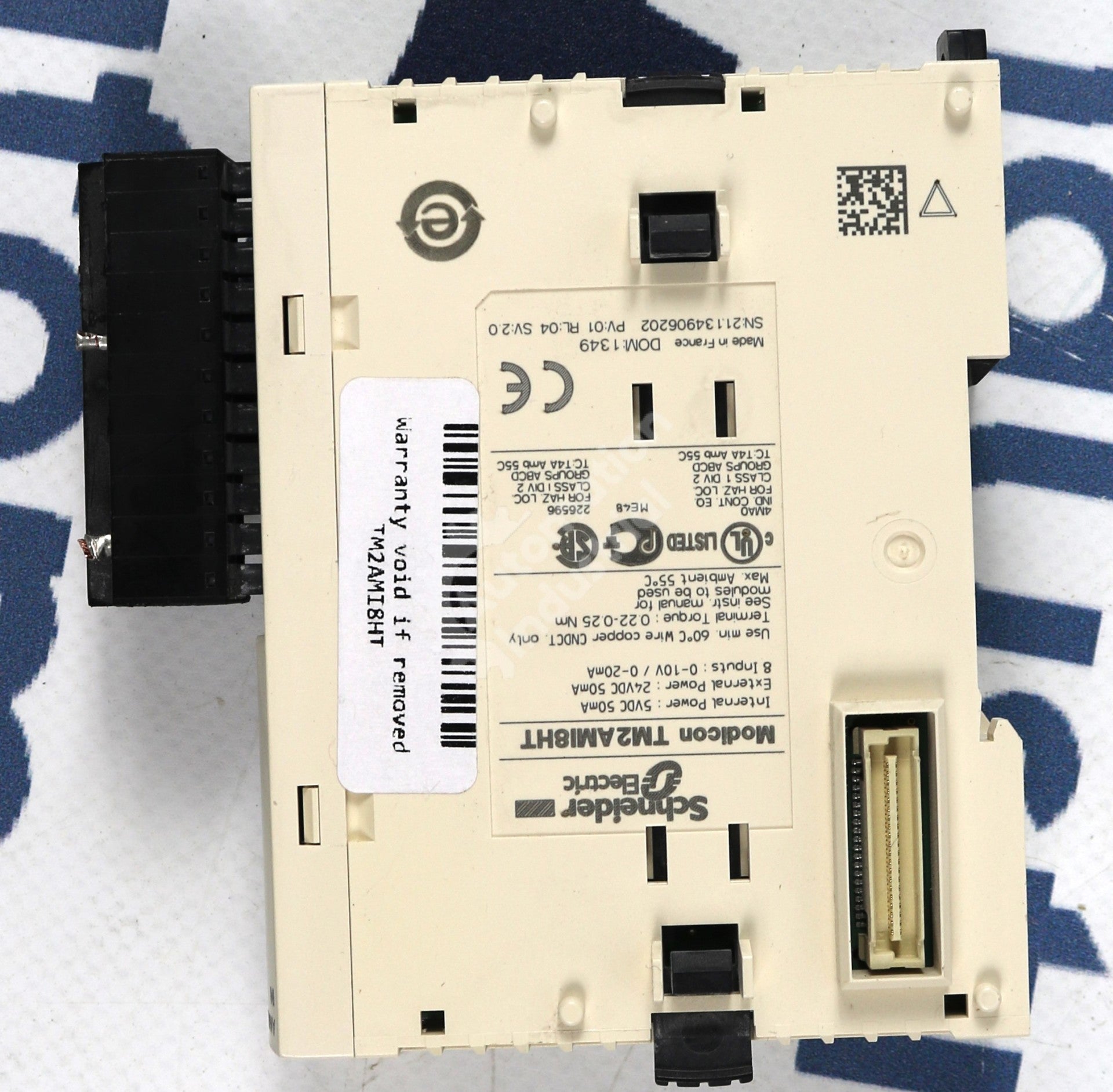 TM2AMI8HT by Schneider Electric Analog Input Module
